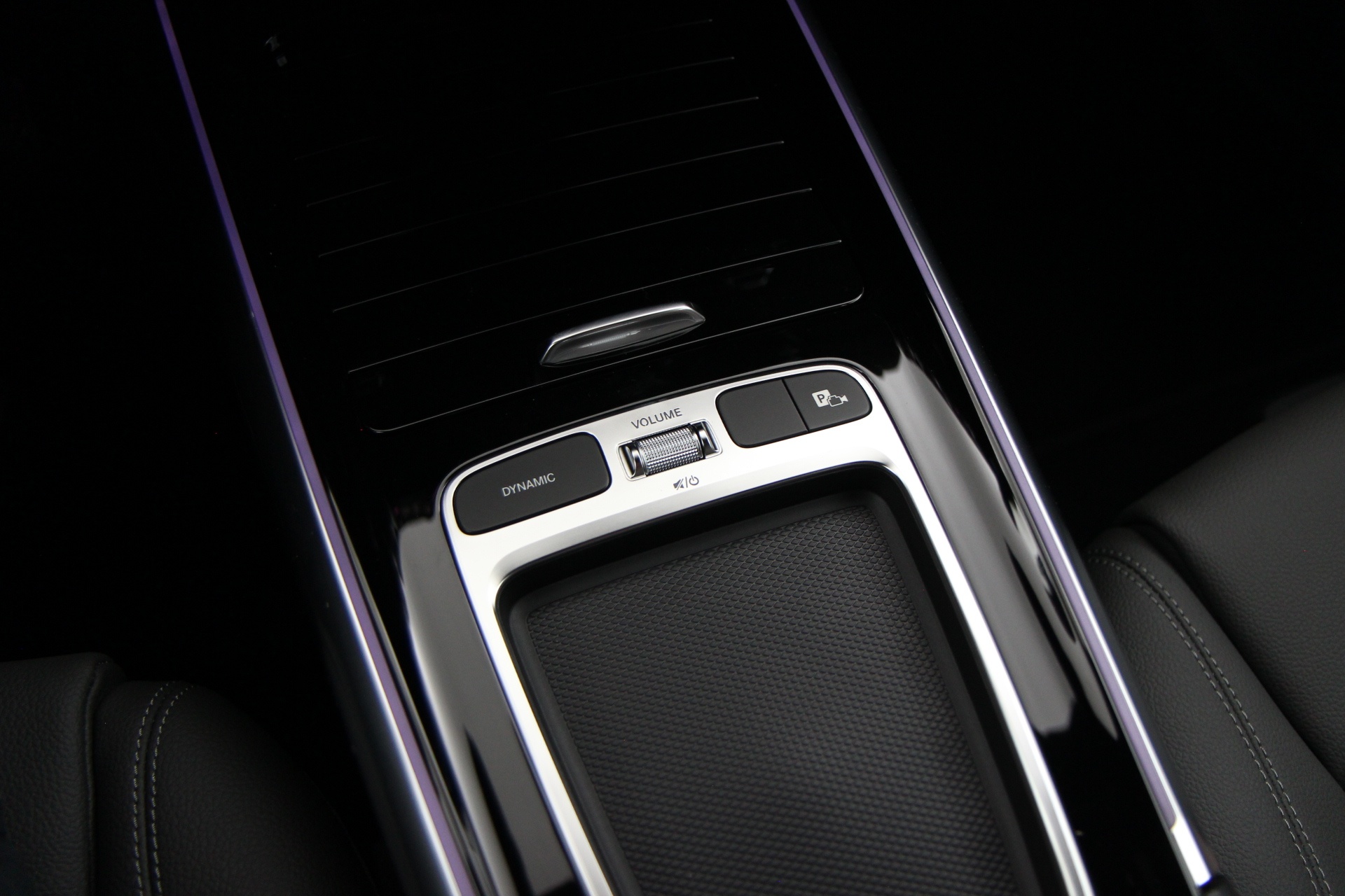 Mercedes-Benz EQA 2025