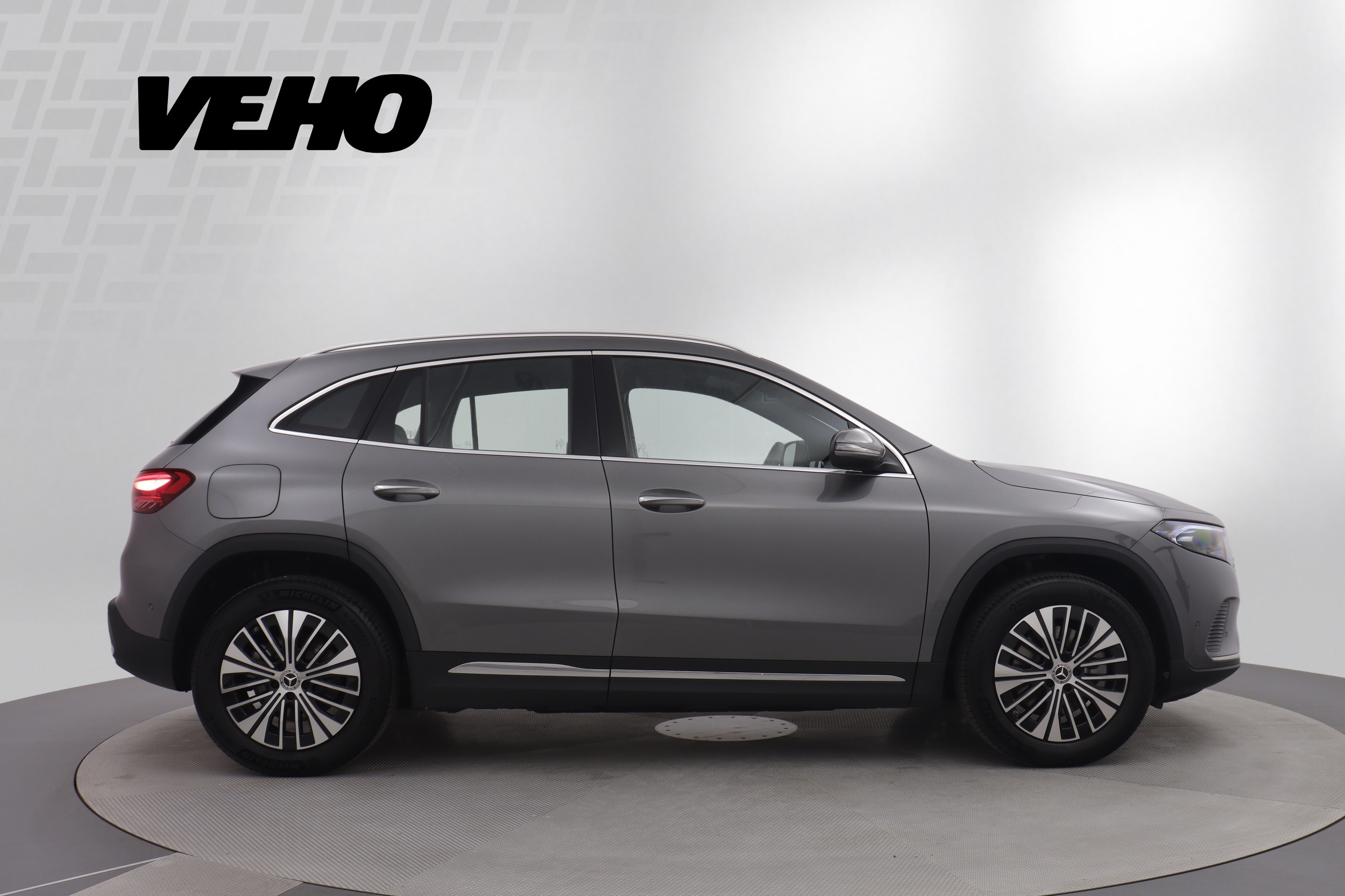 Mercedes-Benz EQA 2025