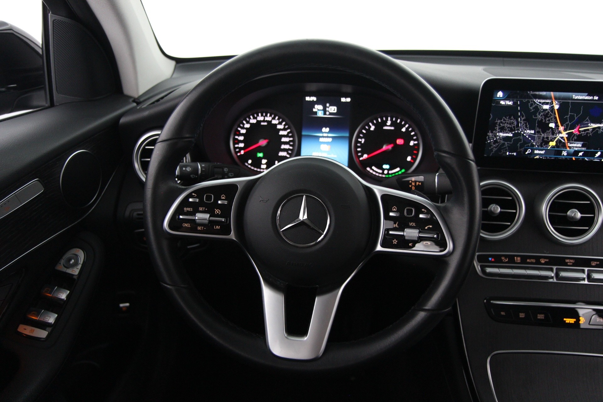 Mercedes-Benz GLC 2021