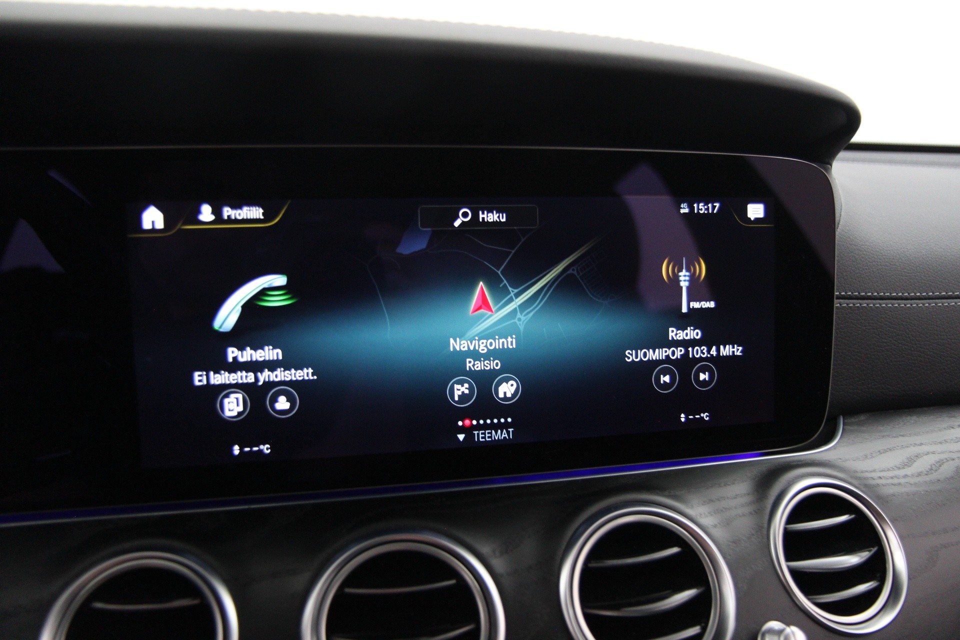 Mercedes-Benz E 2023