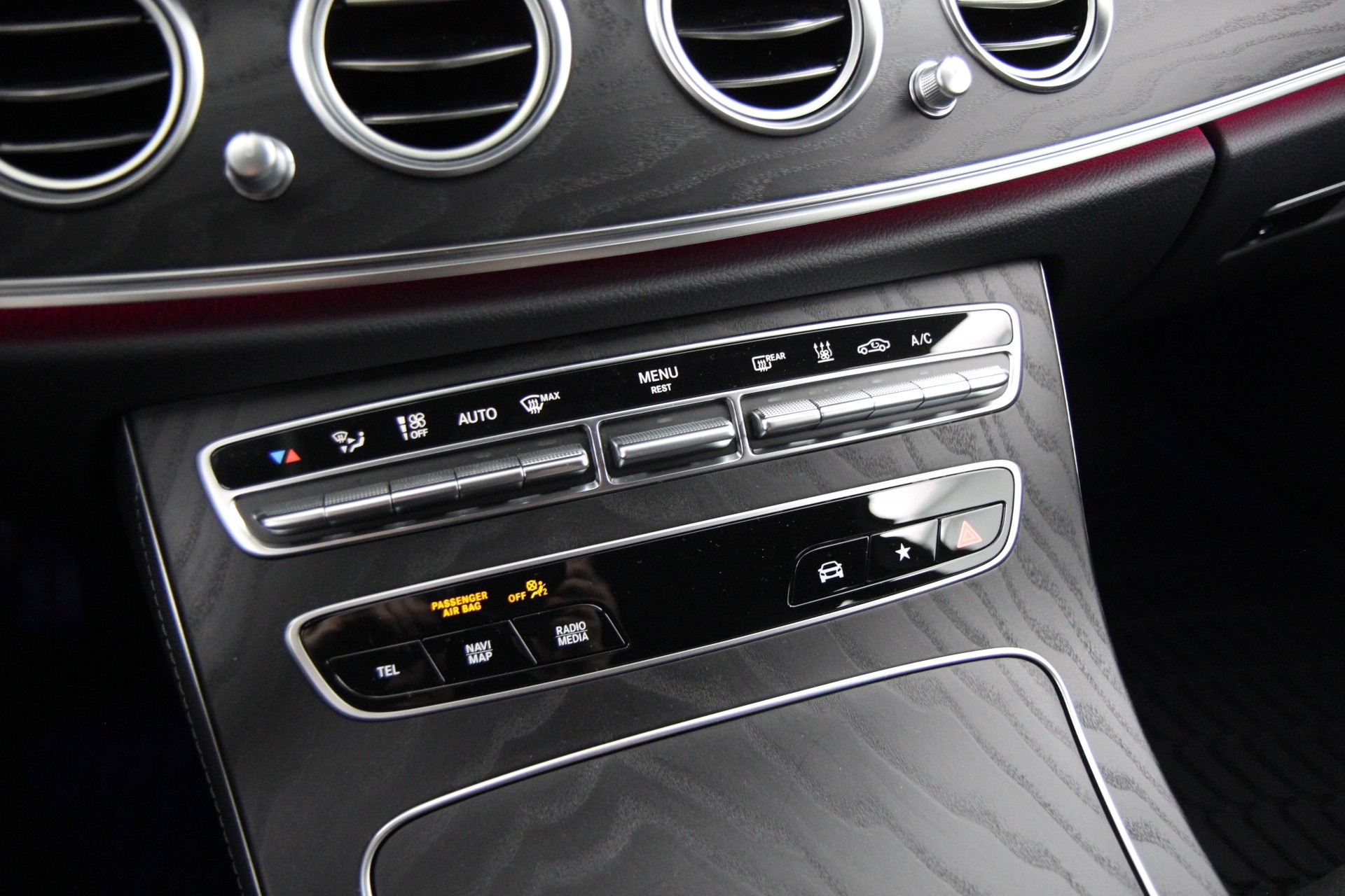 Mercedes-Benz E 2023