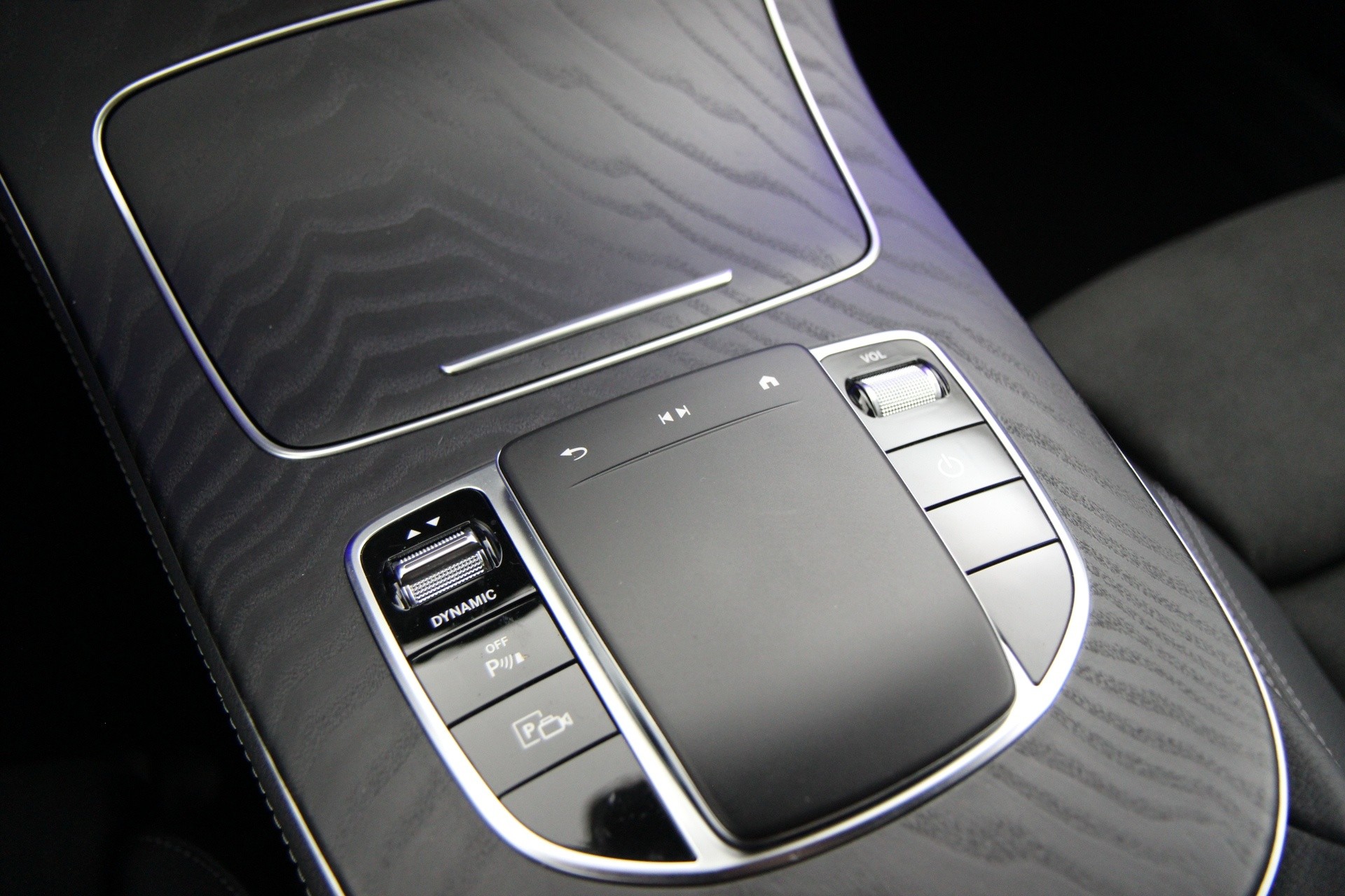 Mercedes-Benz E 2023