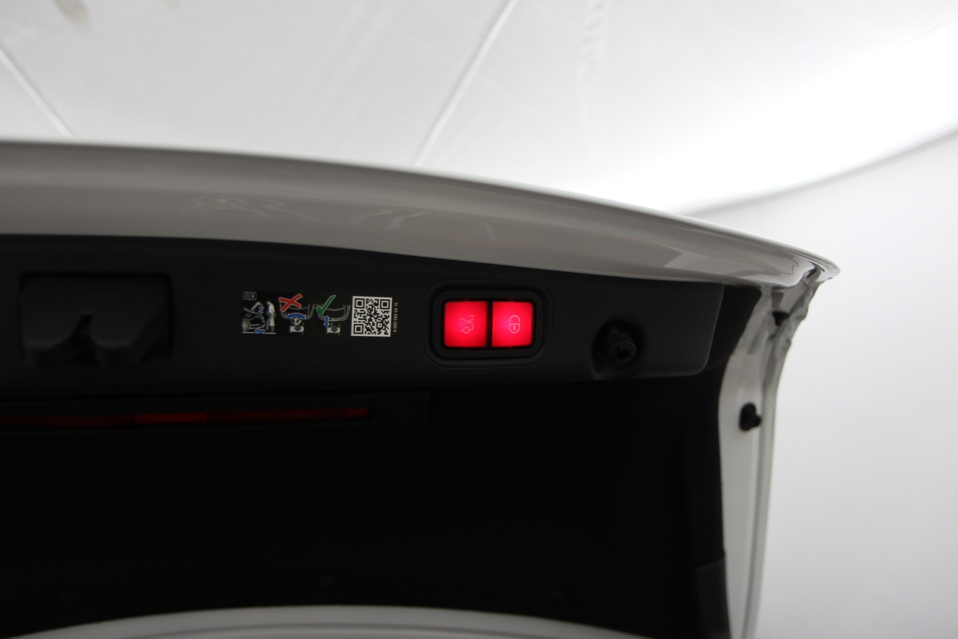 Mercedes-Benz E 2023