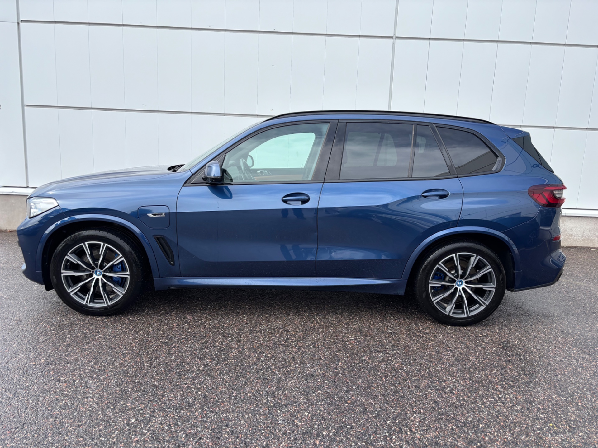 BMW X5 2023