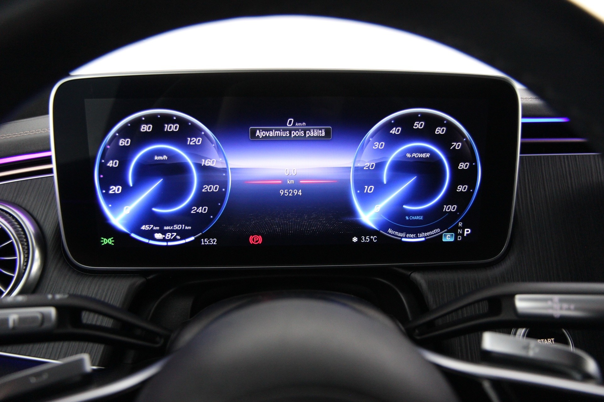 Mercedes-Benz EQS SUV 2023