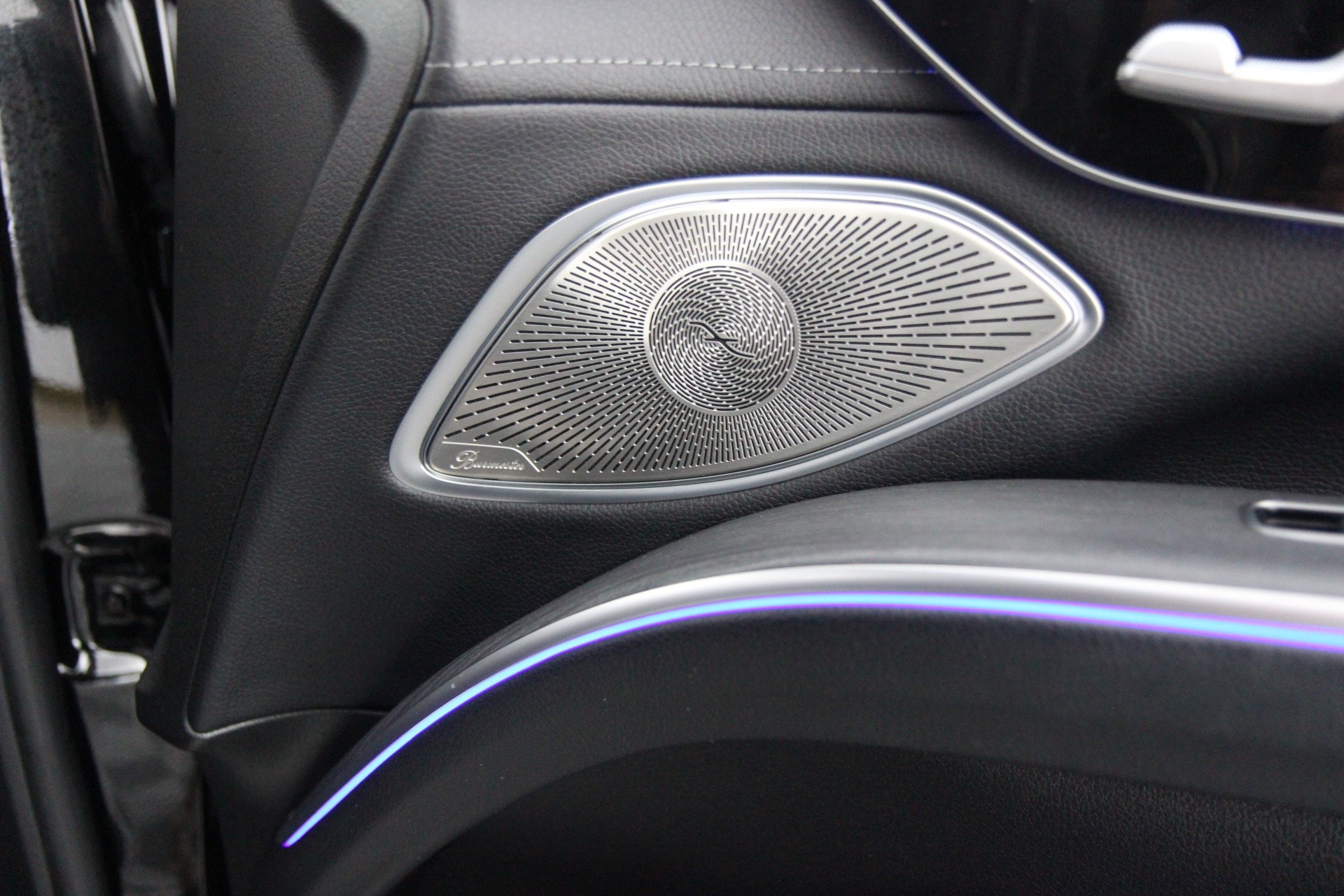 Mercedes-Benz EQS SUV 2023