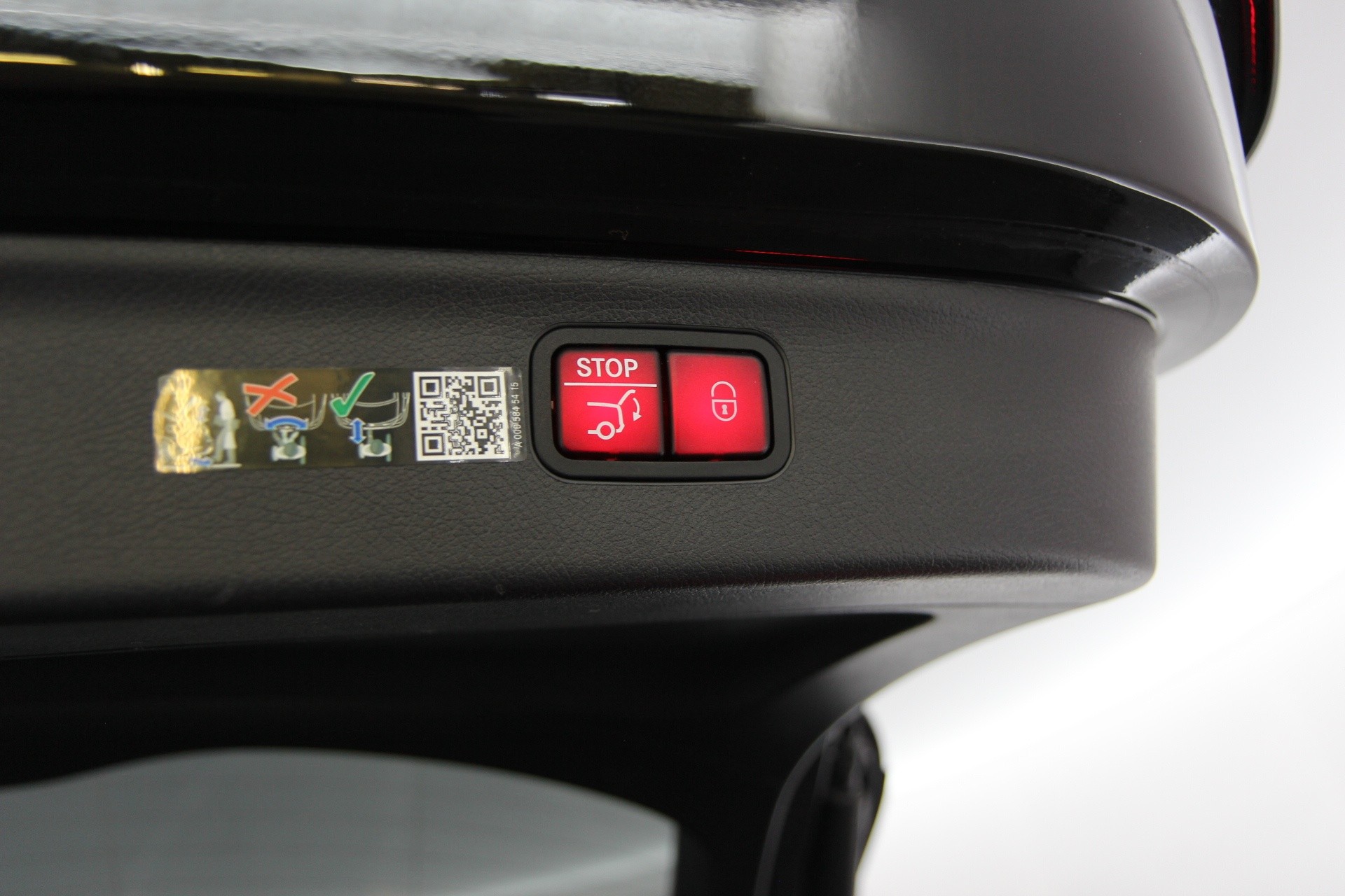 Mercedes-Benz EQS SUV 2023