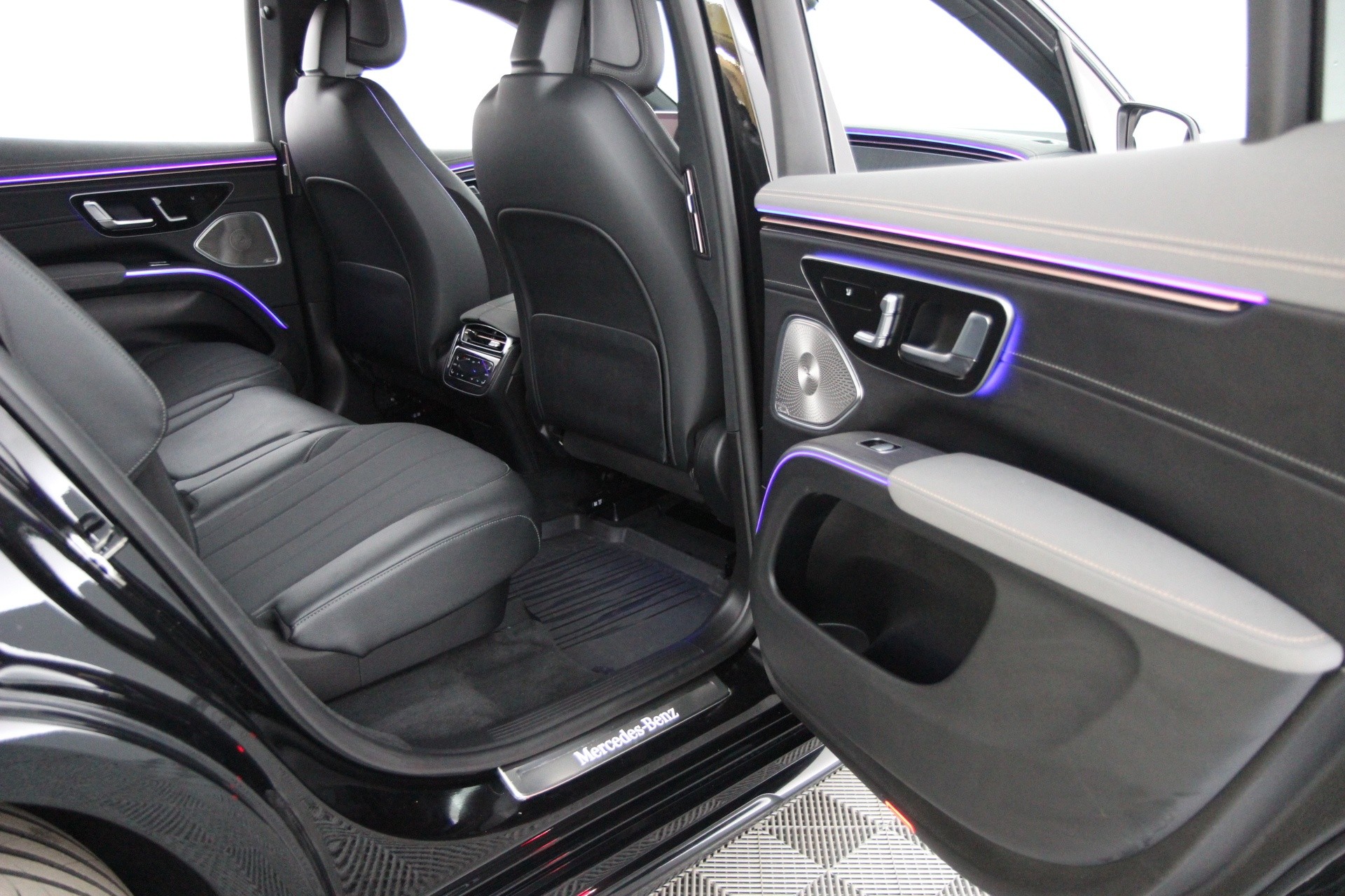 Mercedes-Benz EQS SUV 2023