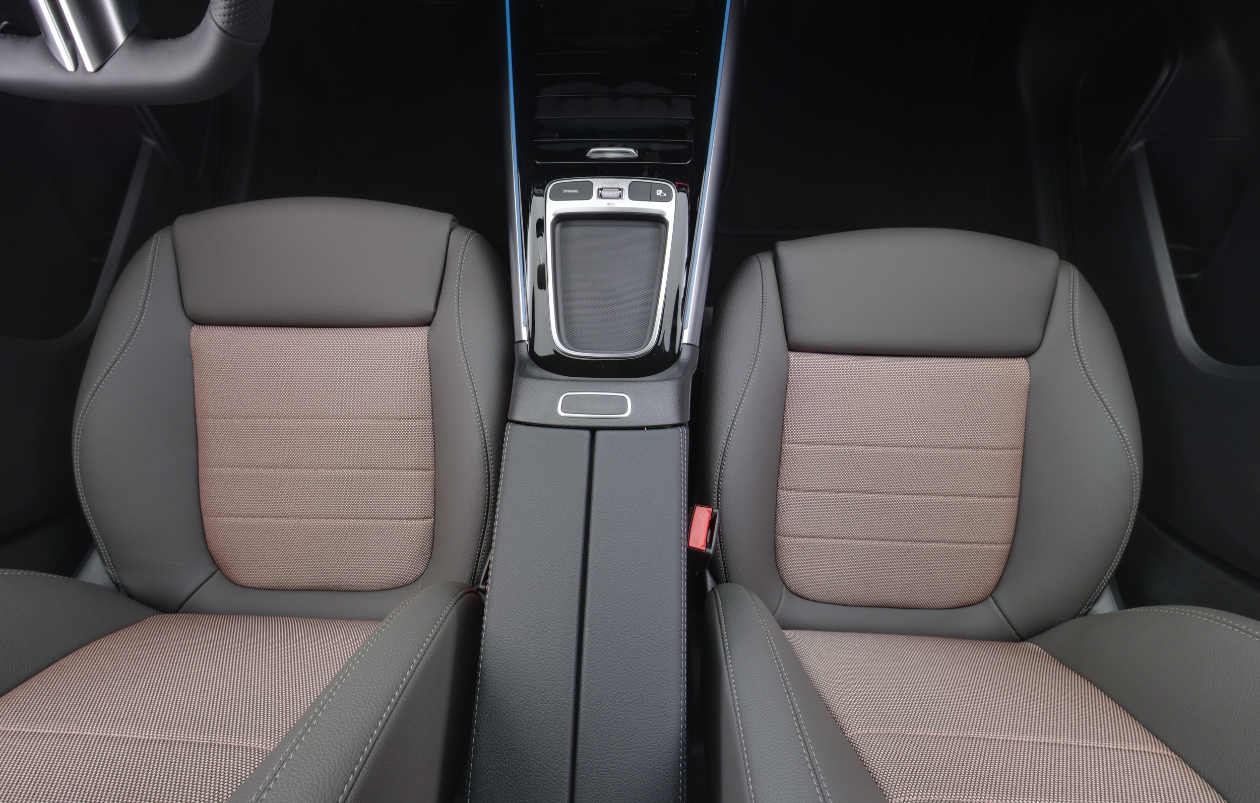 Mercedes-Benz EQA 2025