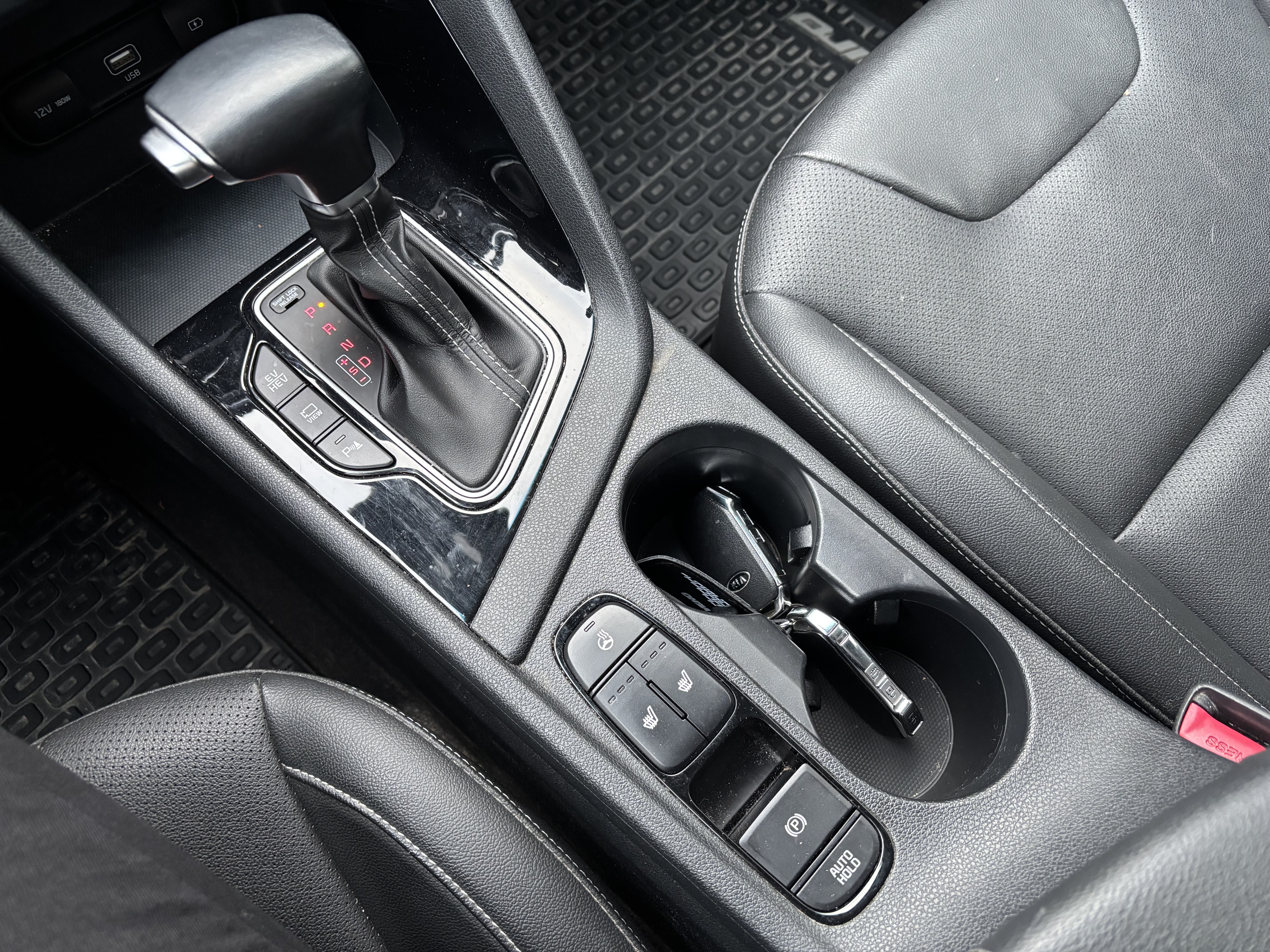 Kia Niro plug-in 2019