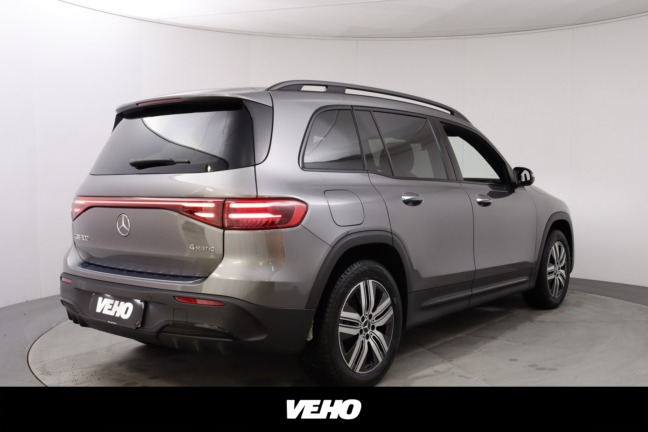 Mercedes-Benz EQB 2024