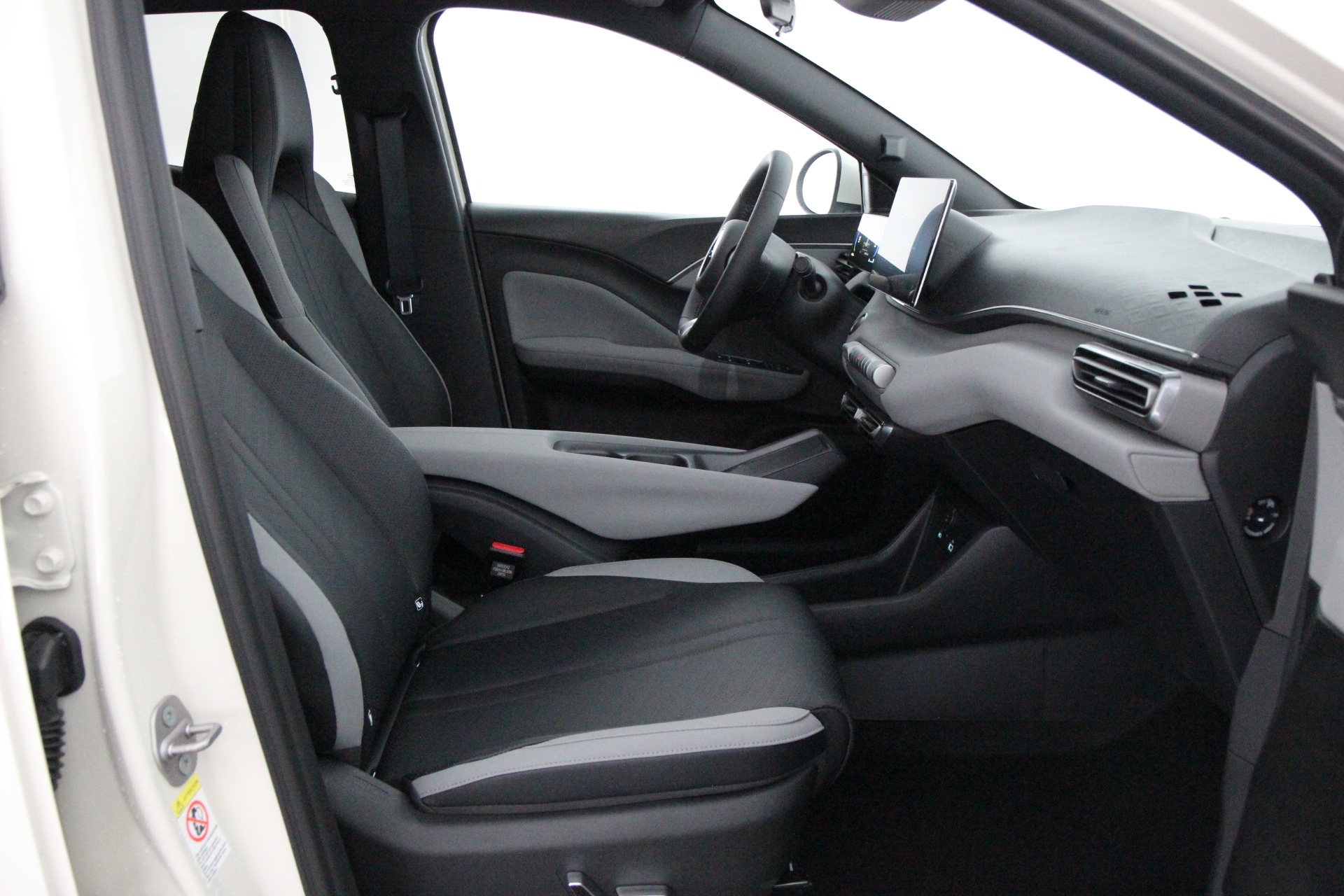 BYD Dolphin Surf 2026