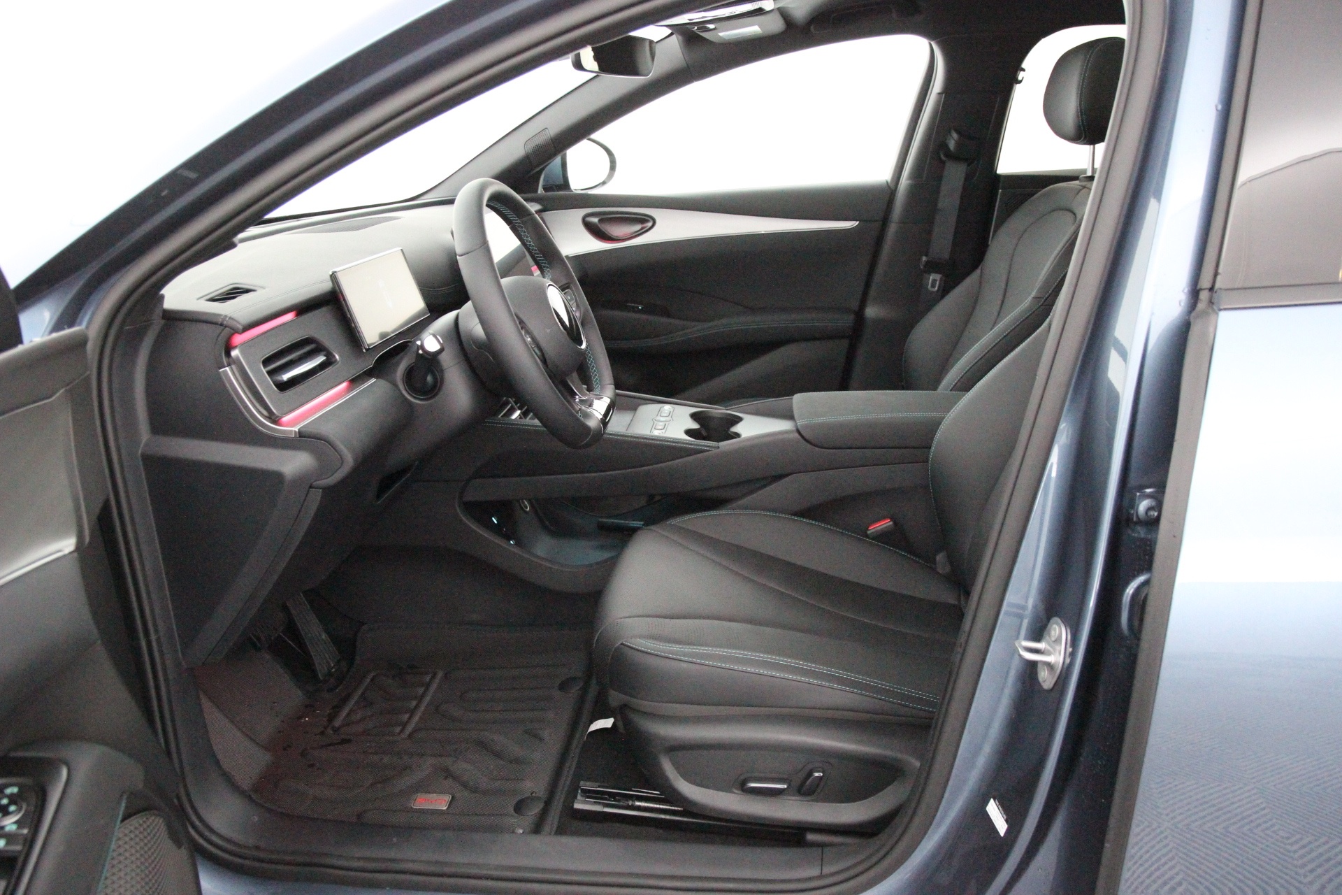 BYD Seal 6 DM-i 2026