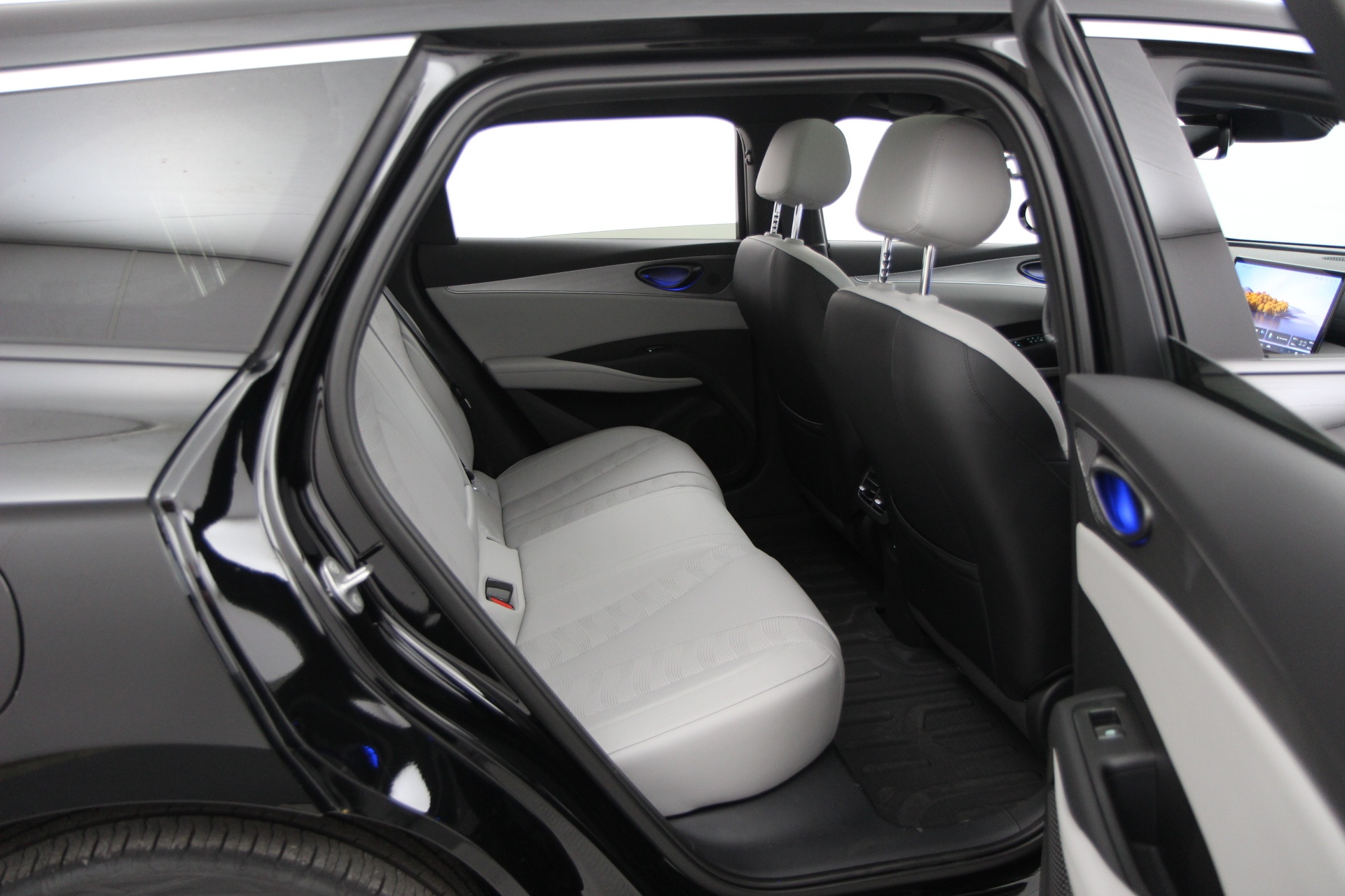 BYD Seal 6 DM-i 2025