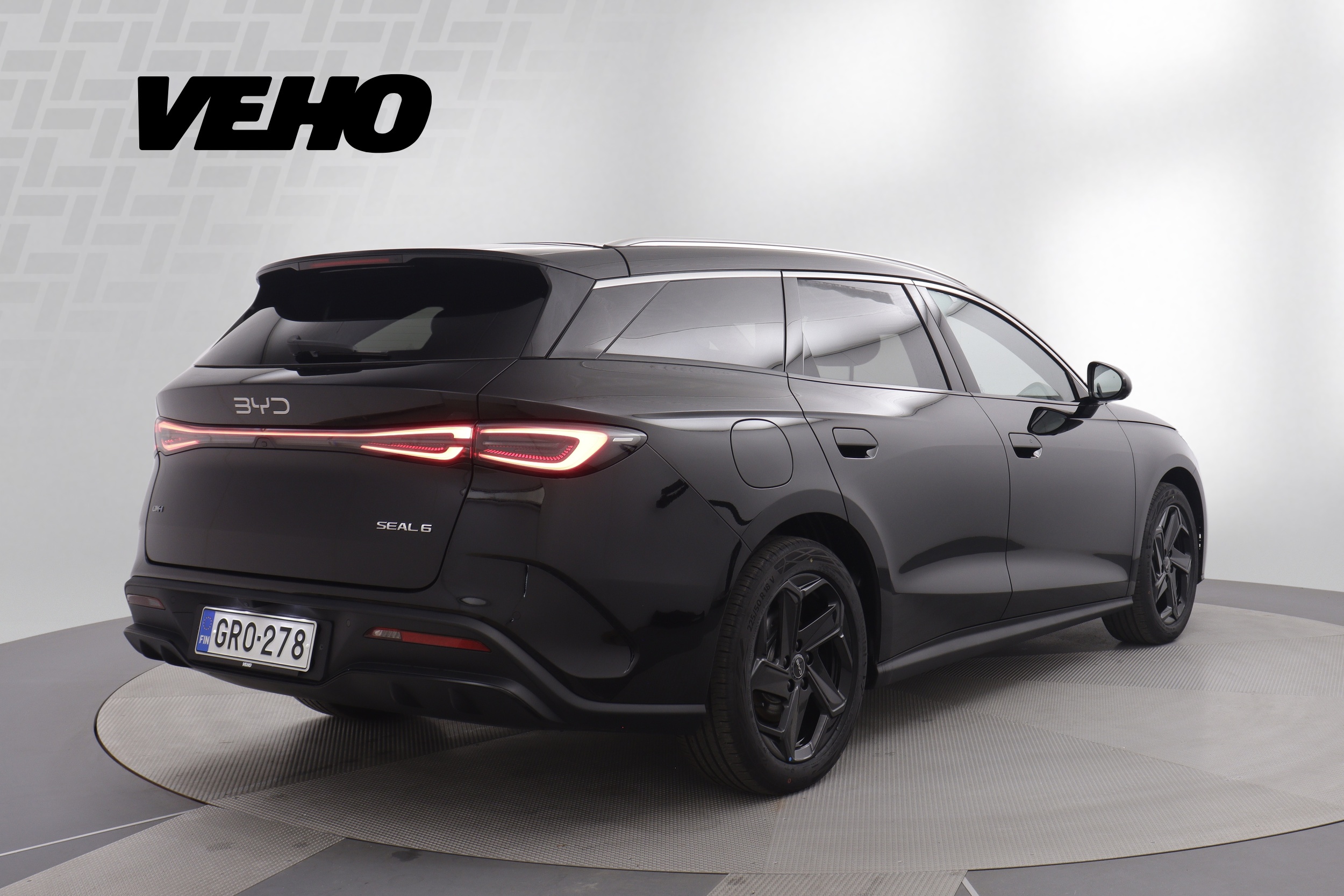 BYD Seal 6 DM-i 2025