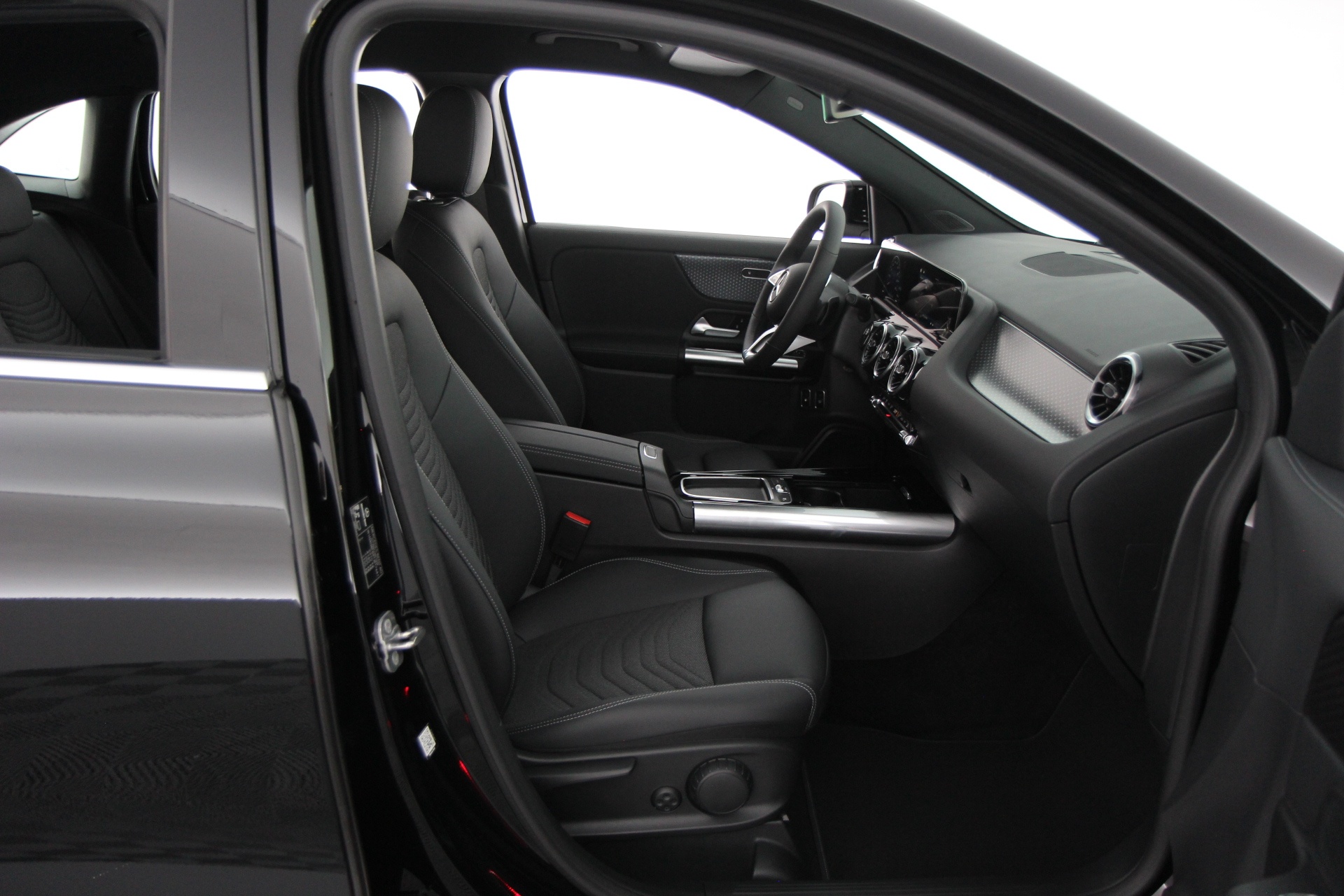 Mercedes-Benz GLA 2025