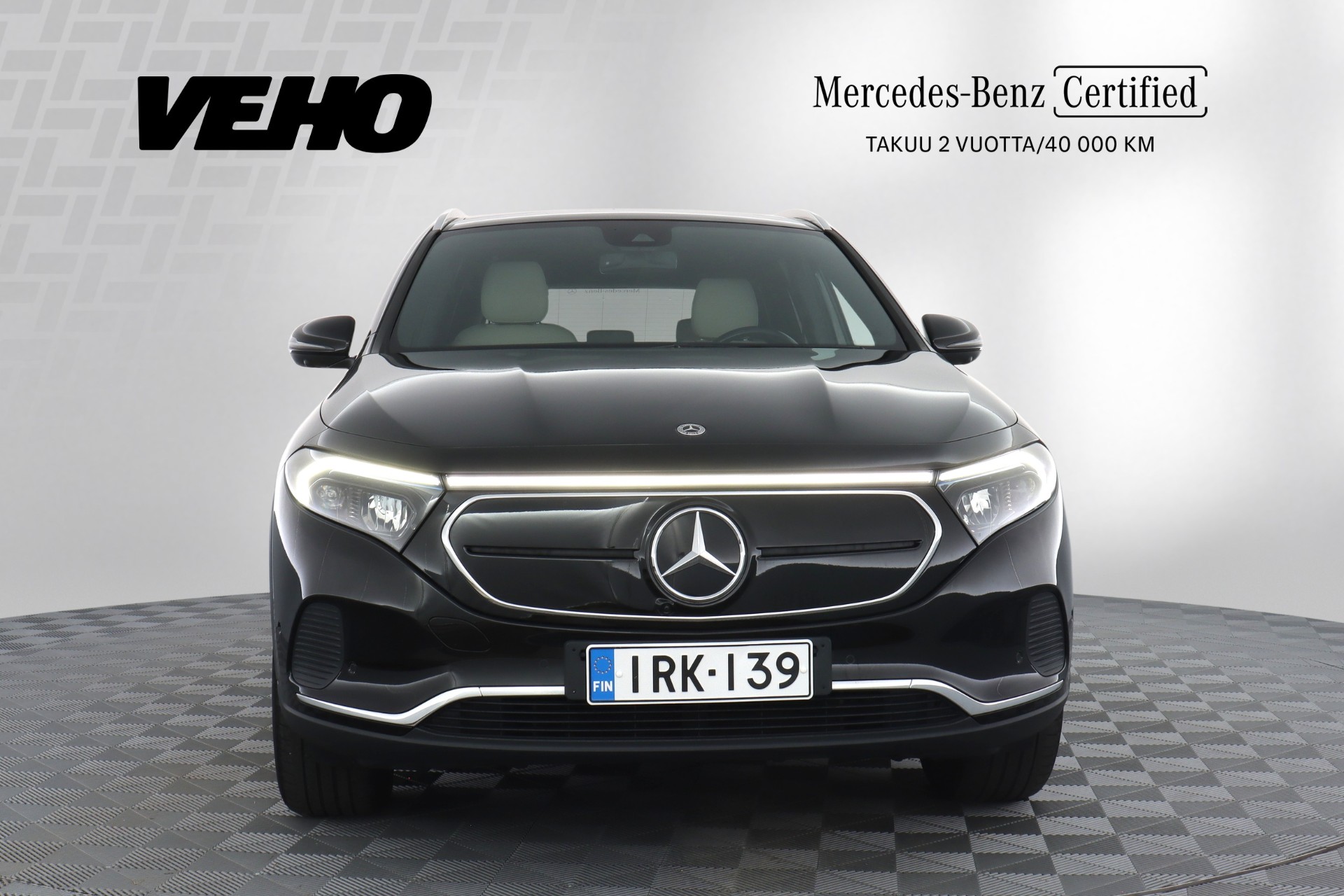 MERCEDES-BENZ EQA 2023