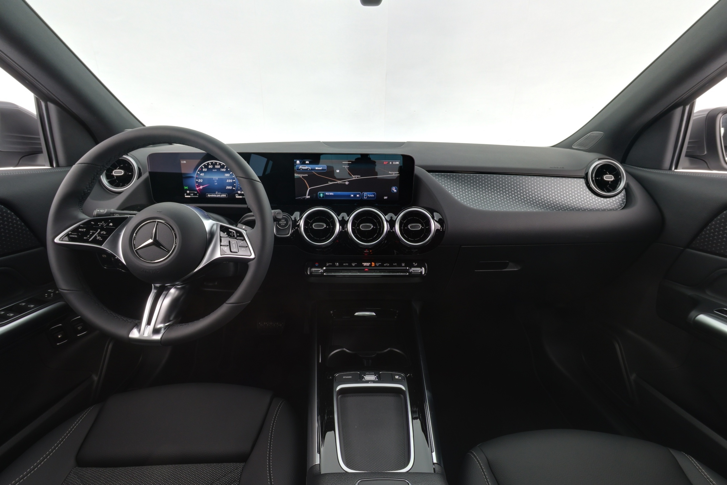 Mercedes-Benz GLA 2026