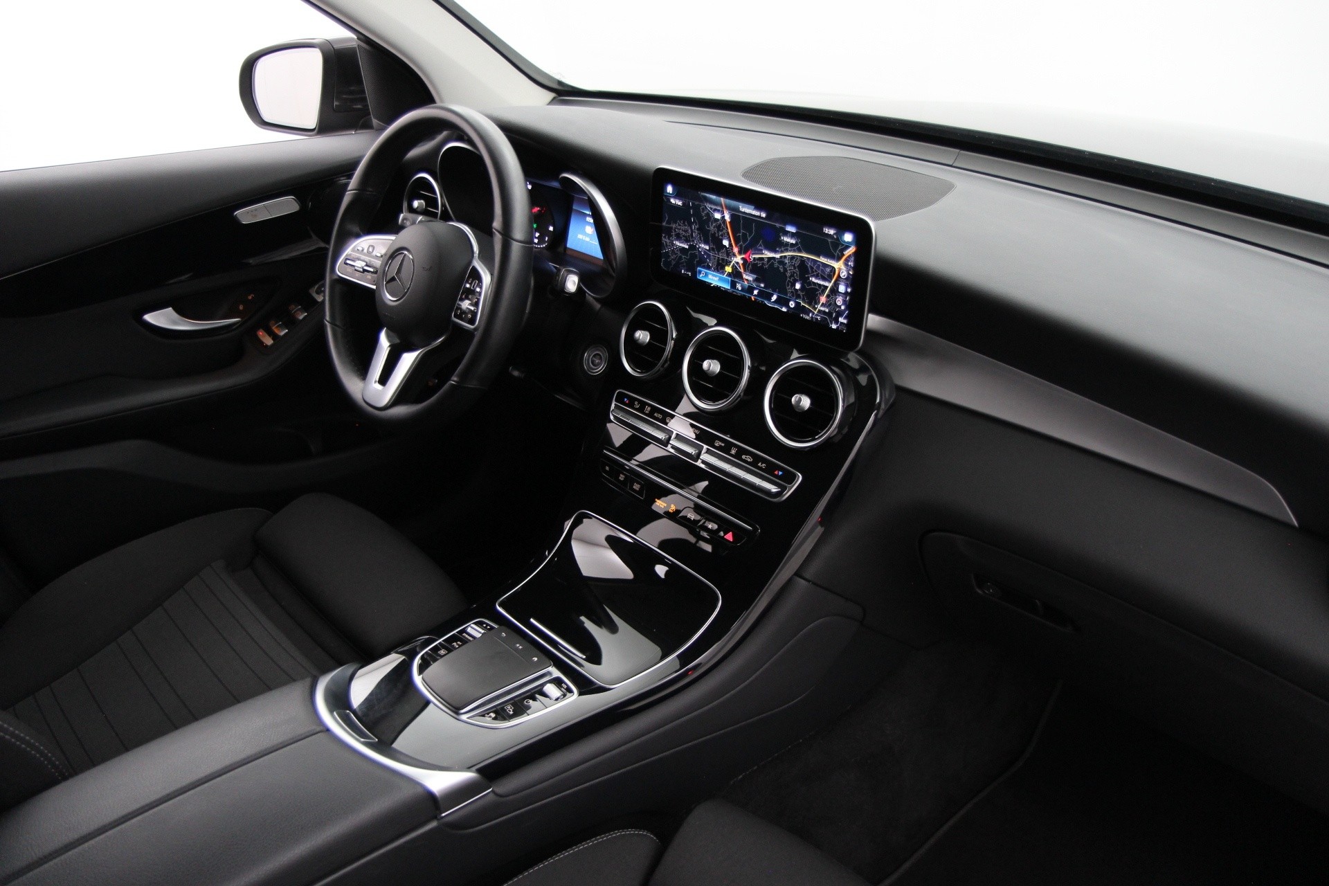 Mercedes-Benz GLC 2021