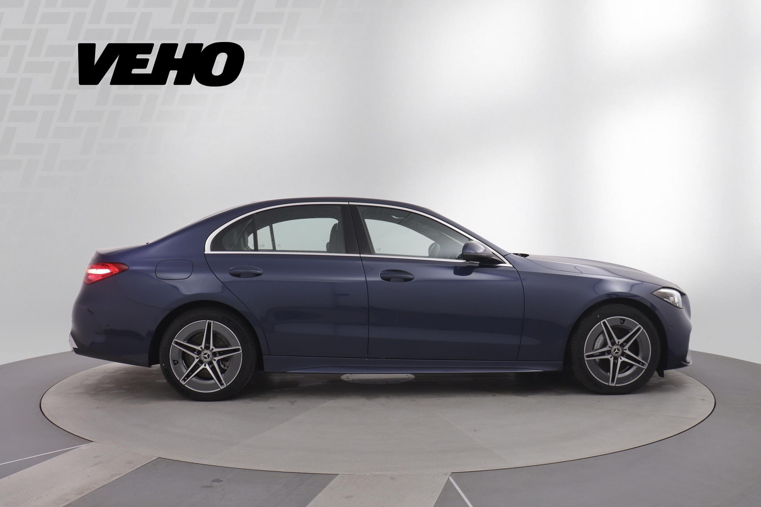 Mercedes-Benz C 2025