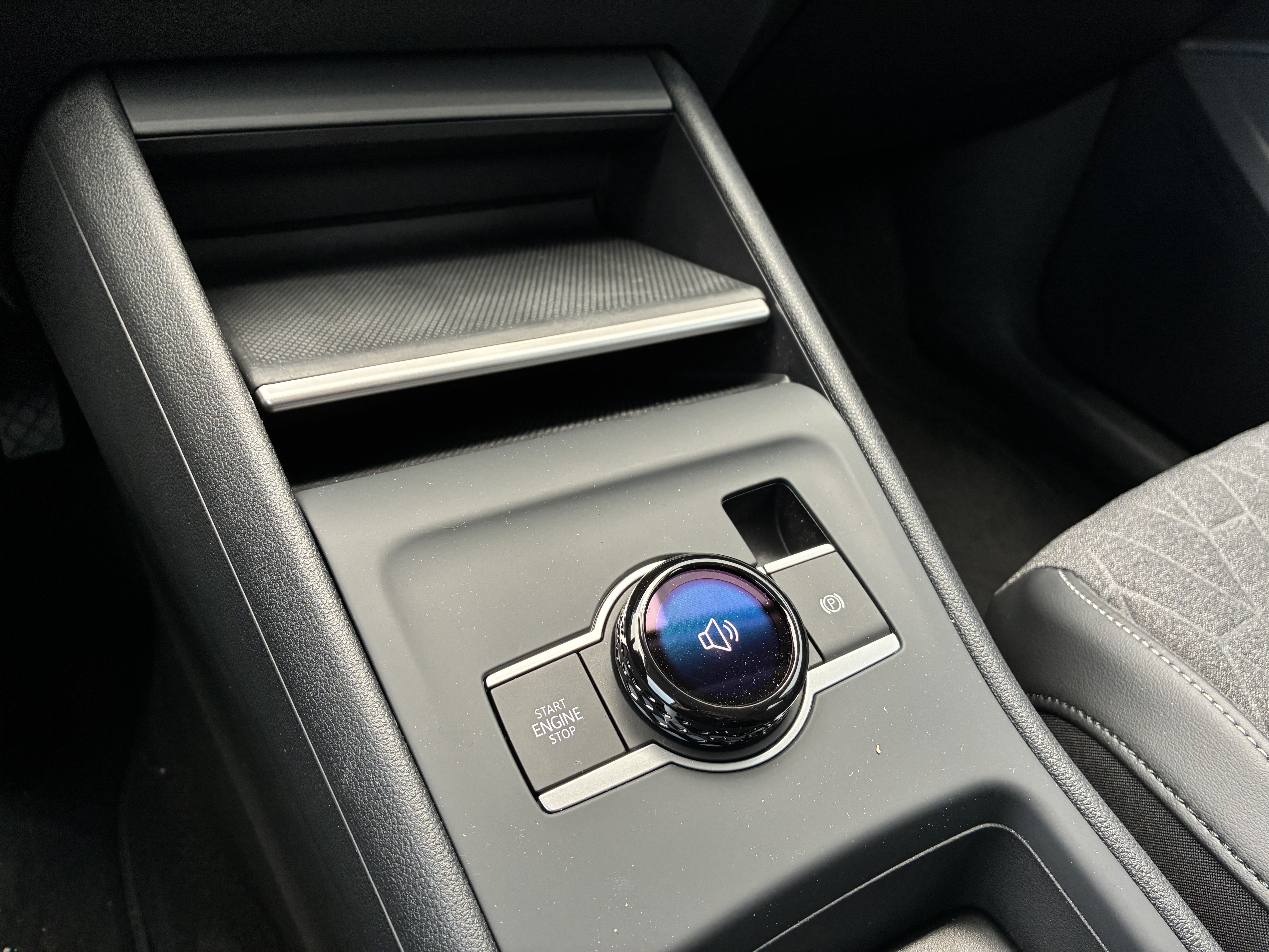 VOLKSWAGEN TIGUAN 2026