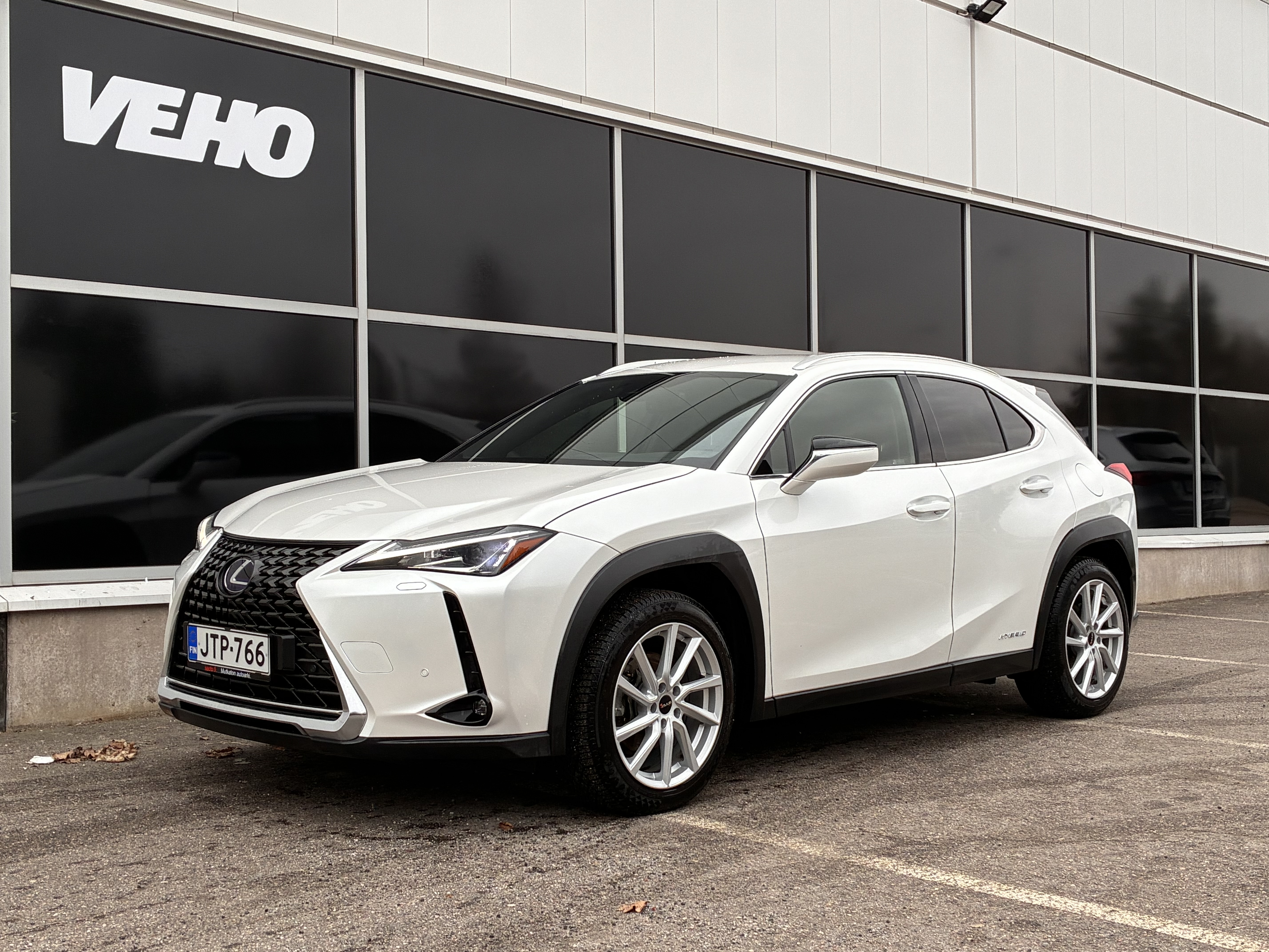 Lexus UX 2022