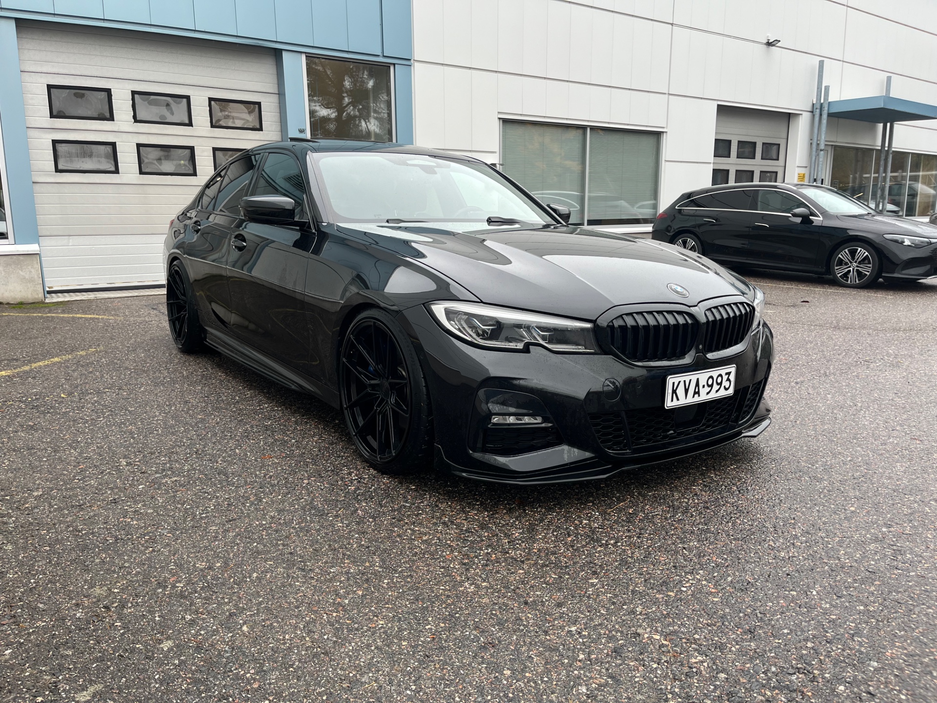 BMW 330 2021