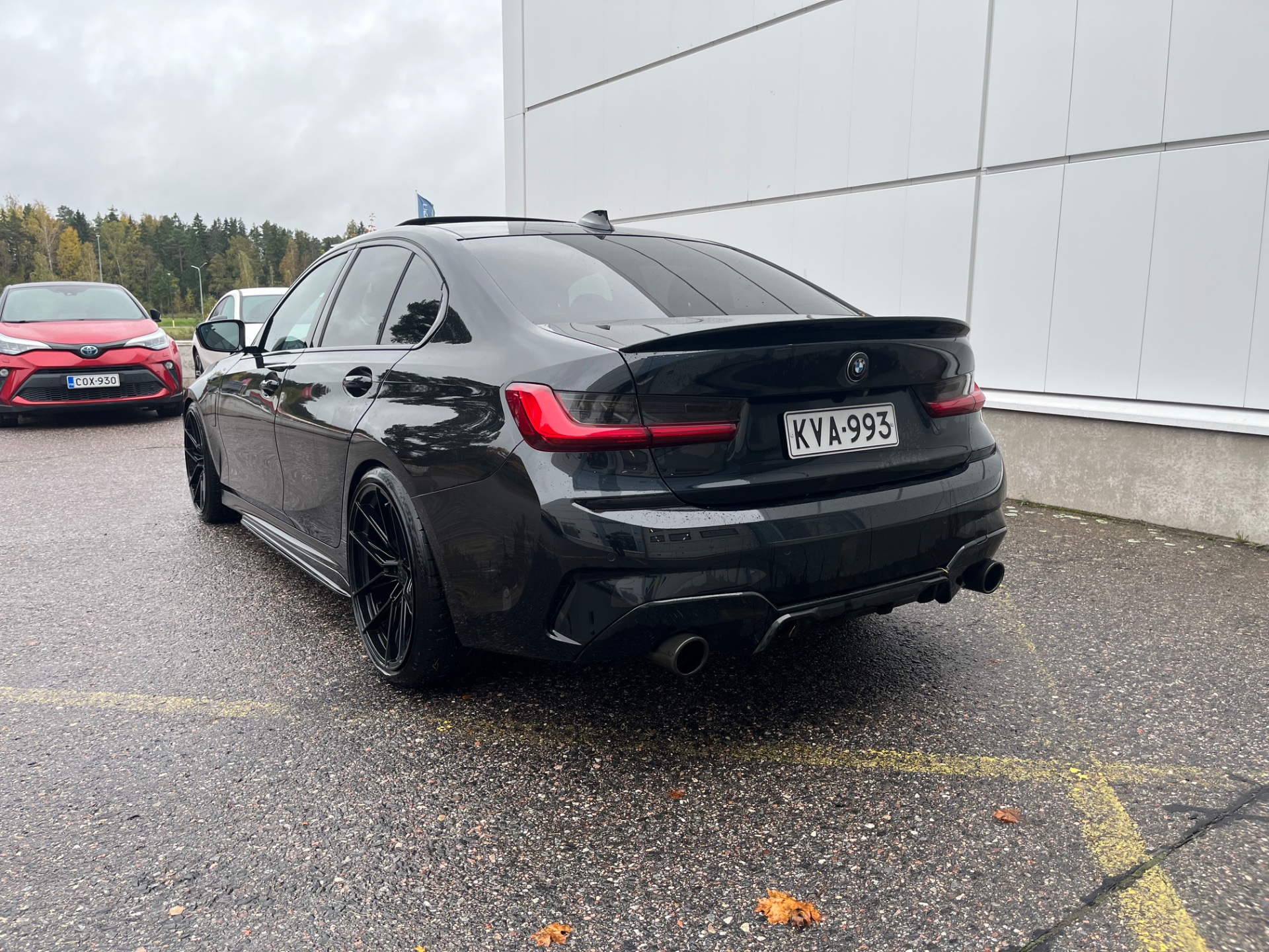 BMW 330 2021