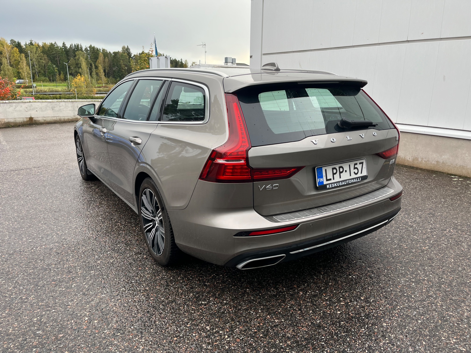 Volvo V60 2021