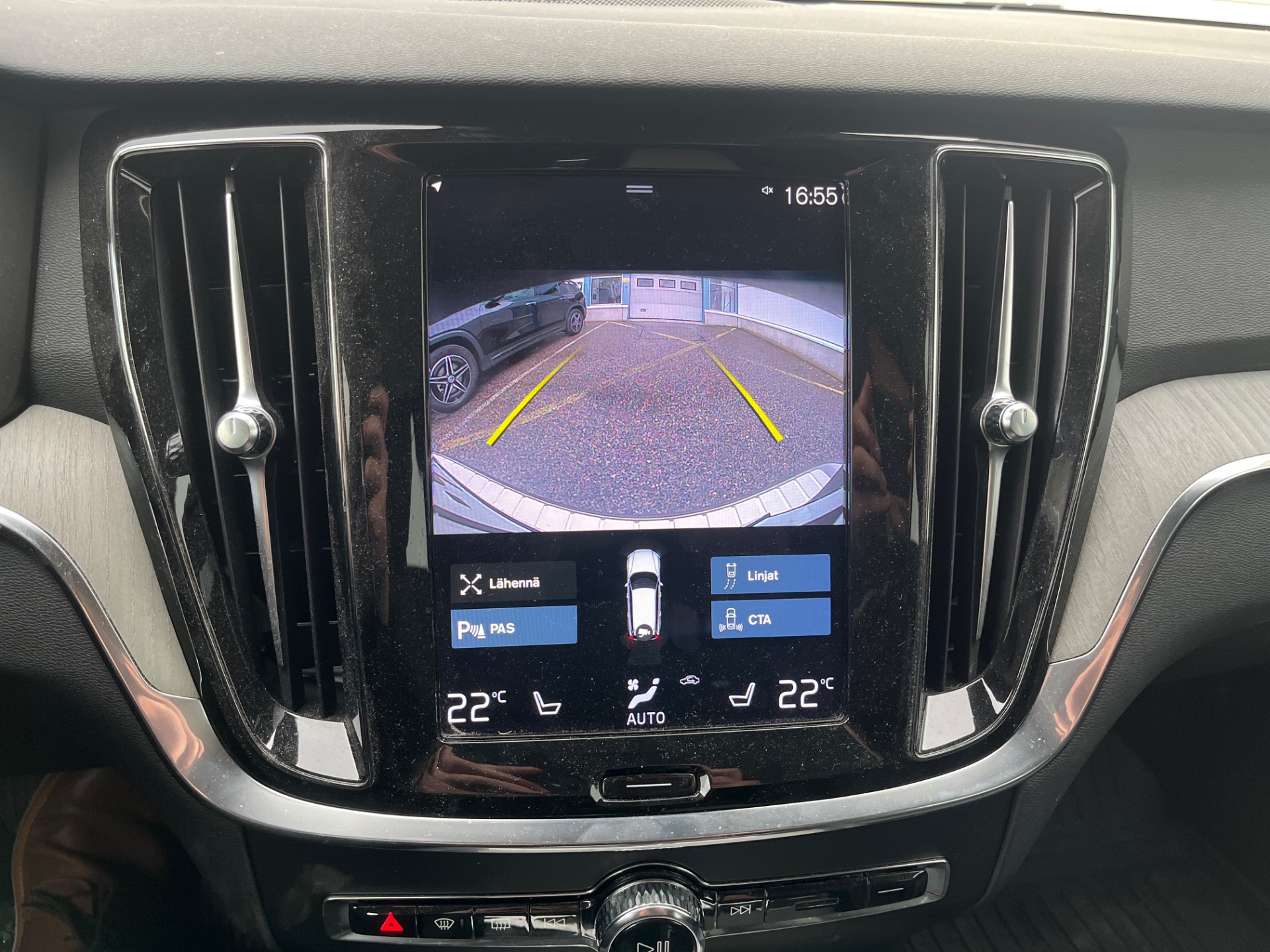 Volvo V60 2021