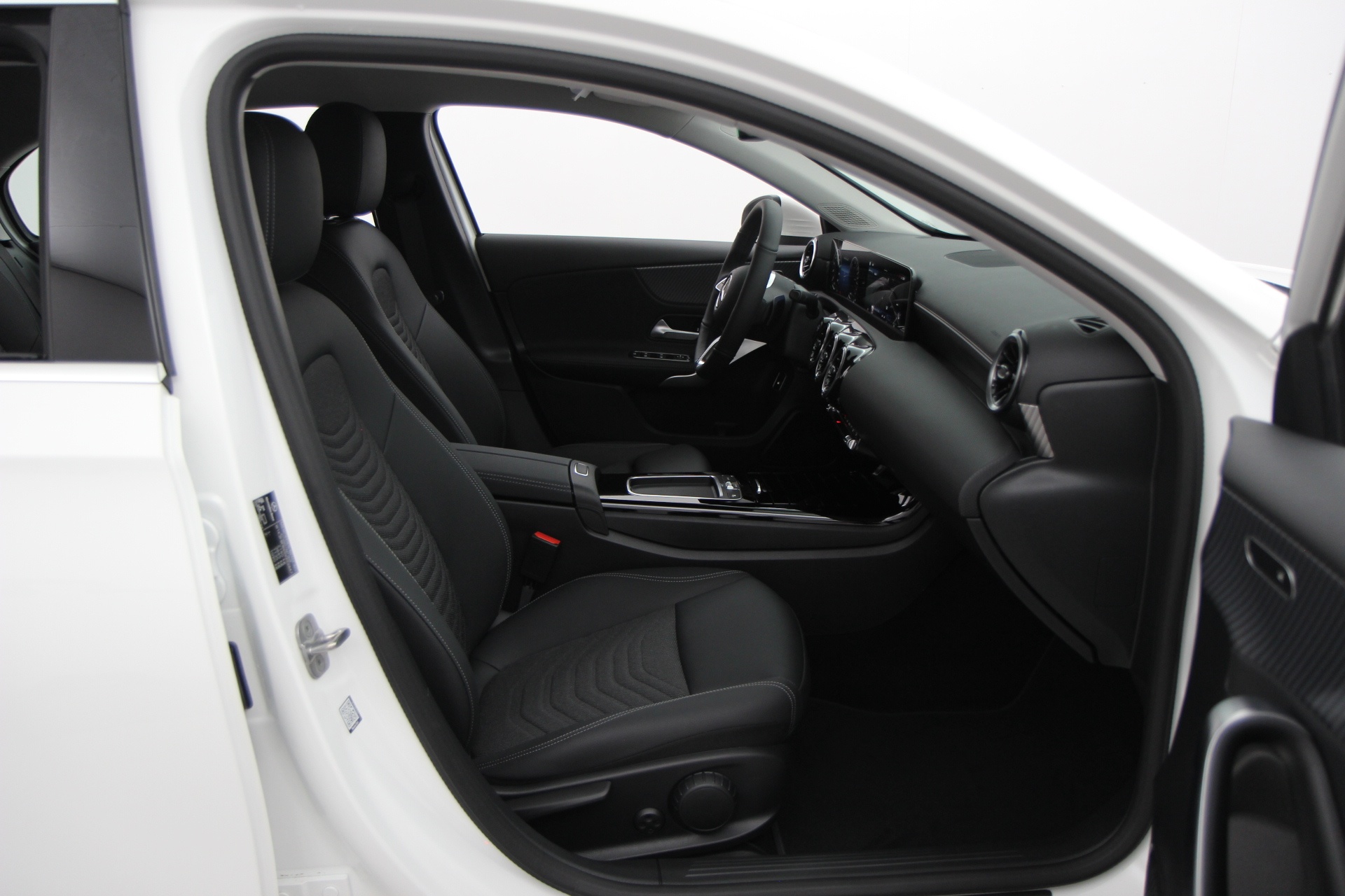 Mercedes-Benz A 2025