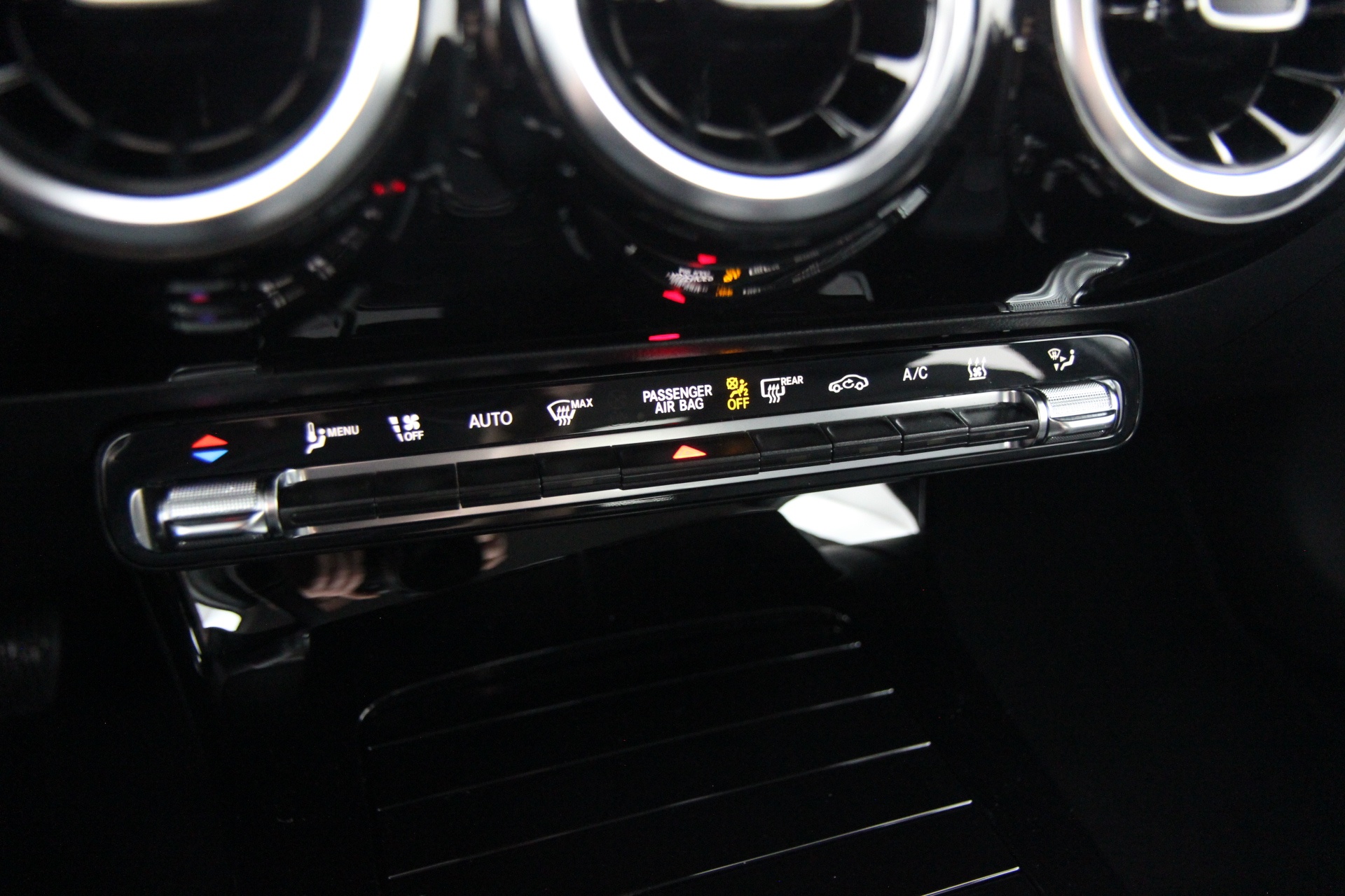 Mercedes-Benz A 2025