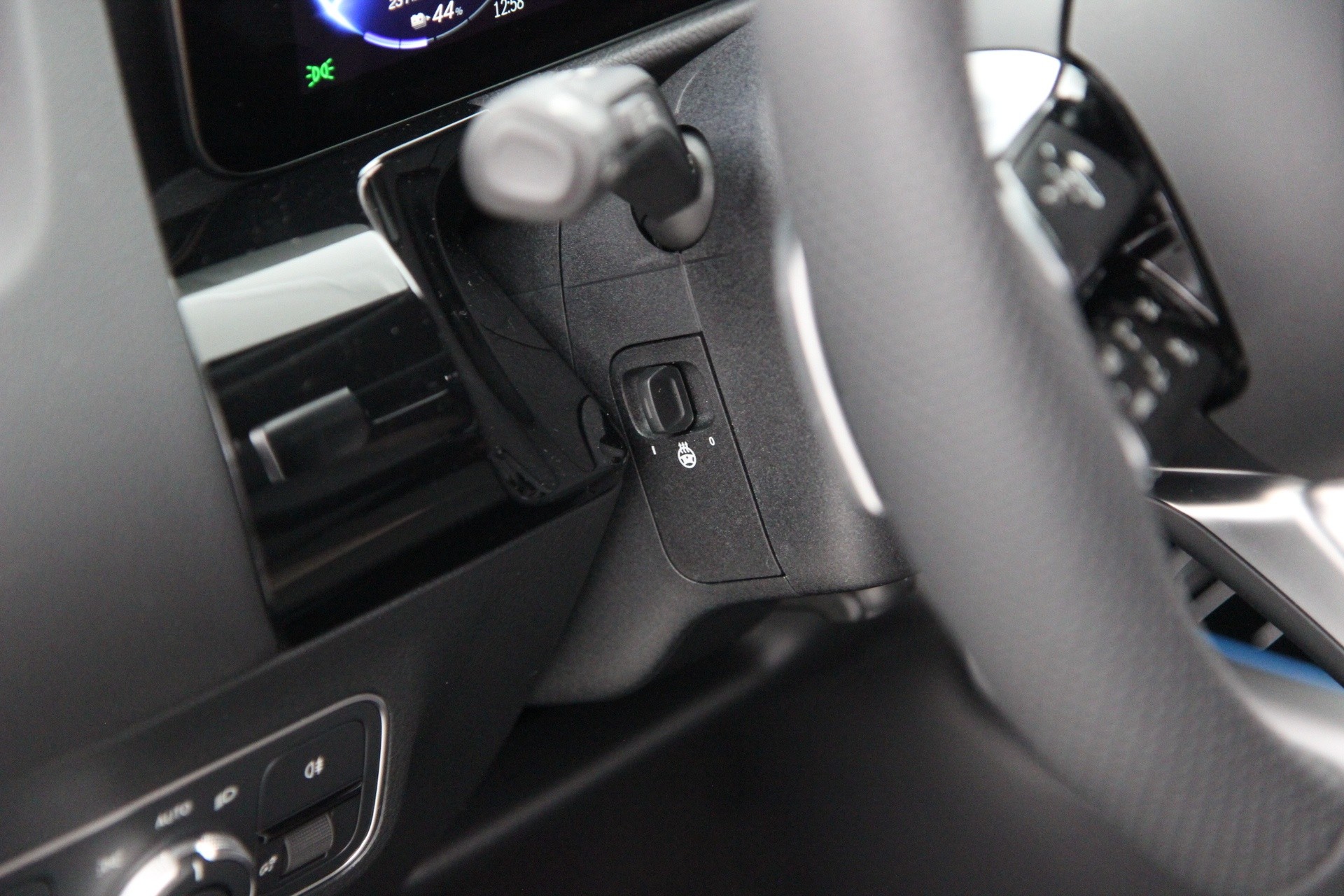 Mercedes-Benz EQA 2025