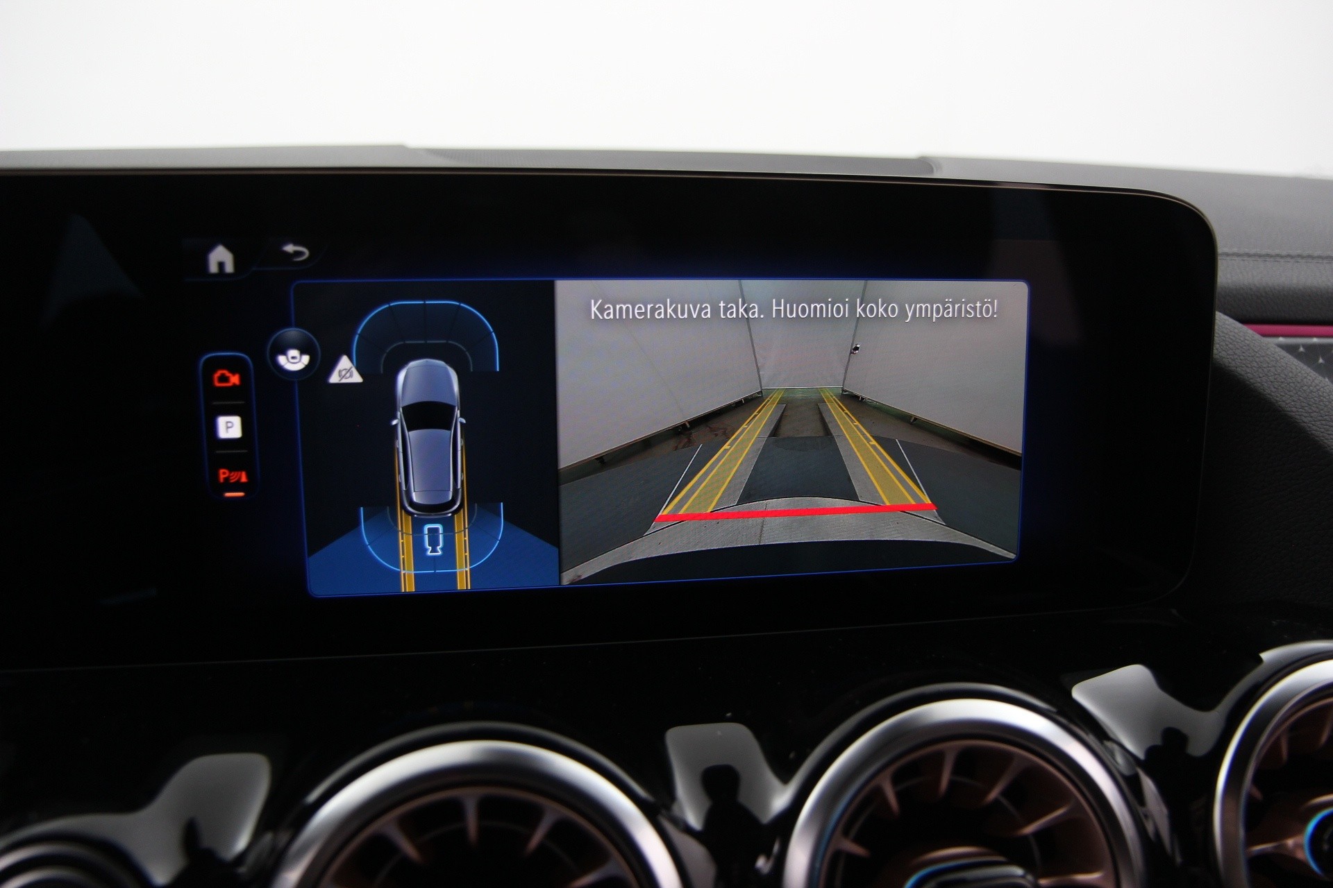 Mercedes-Benz EQA 2025