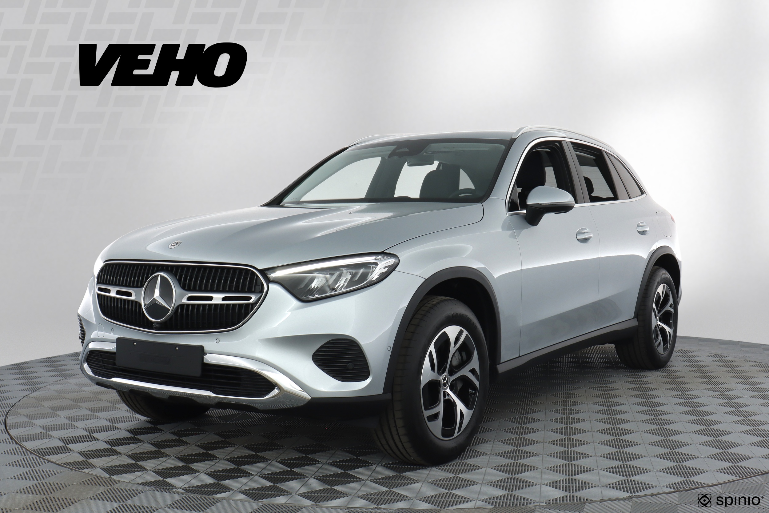 Mercedes-Benz GLC 2025