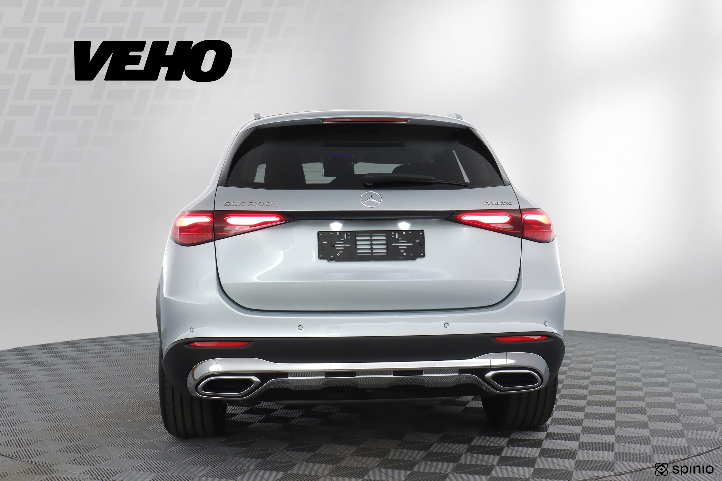 Mercedes-Benz GLC 2025