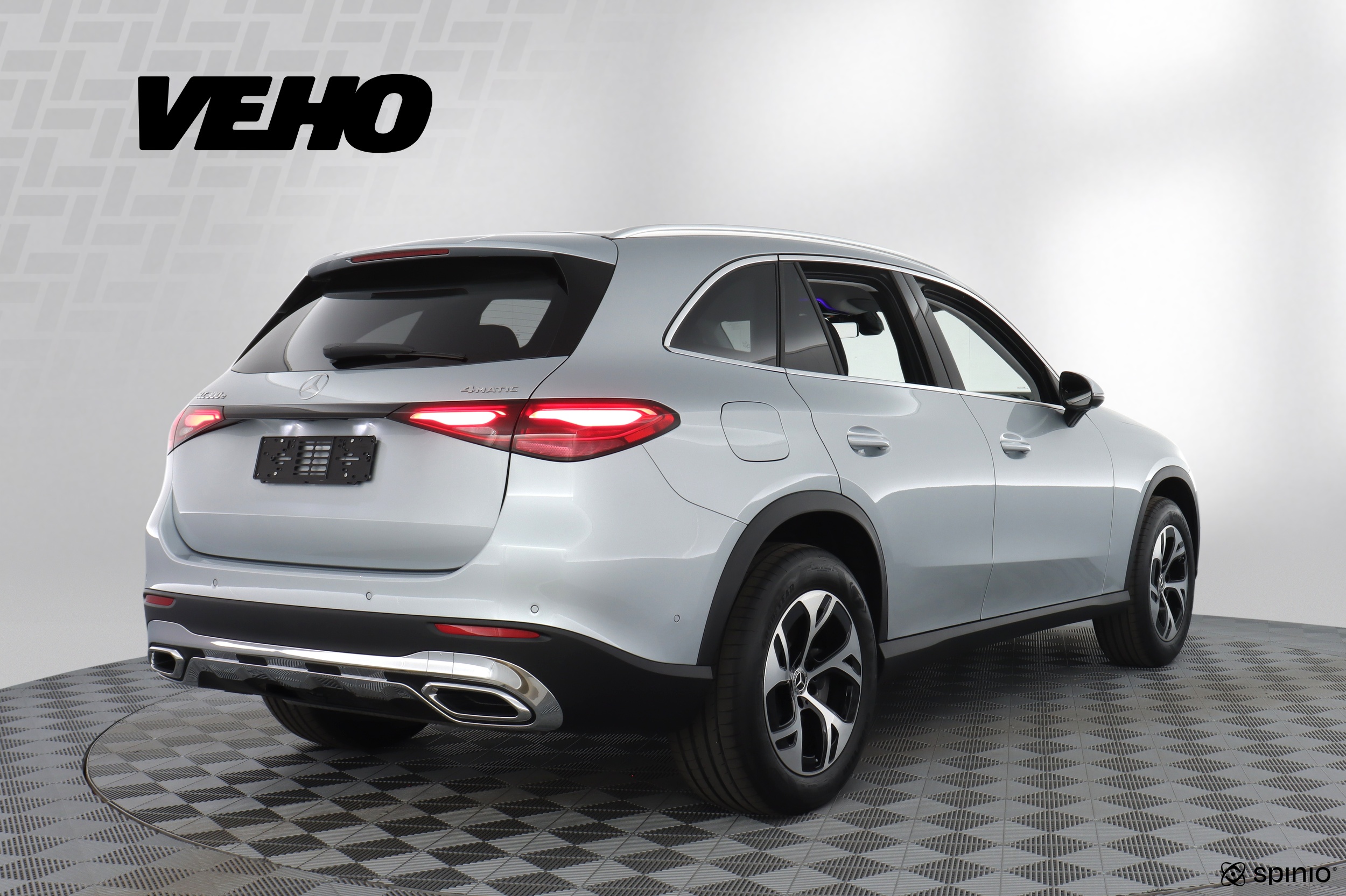 Mercedes-Benz GLC 2025