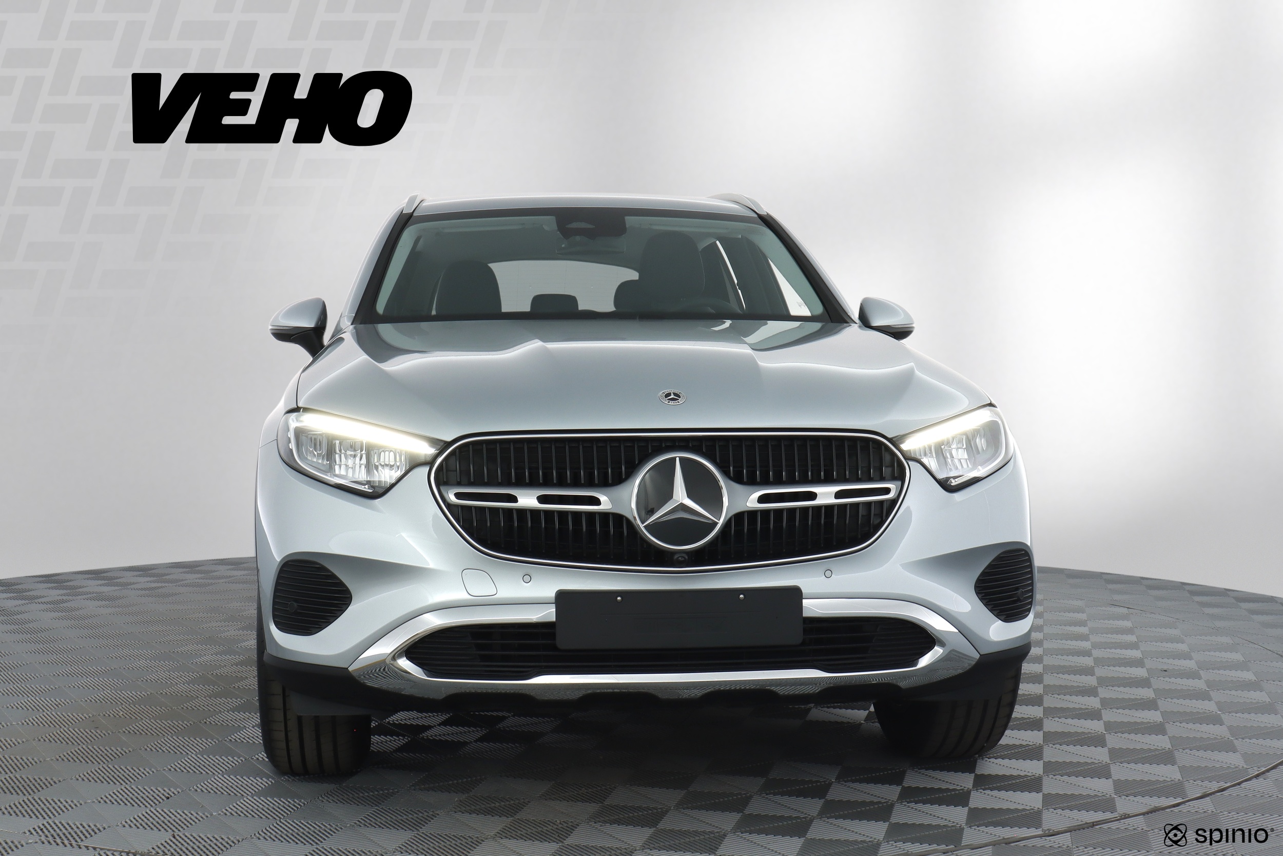 Mercedes-Benz GLC 2025