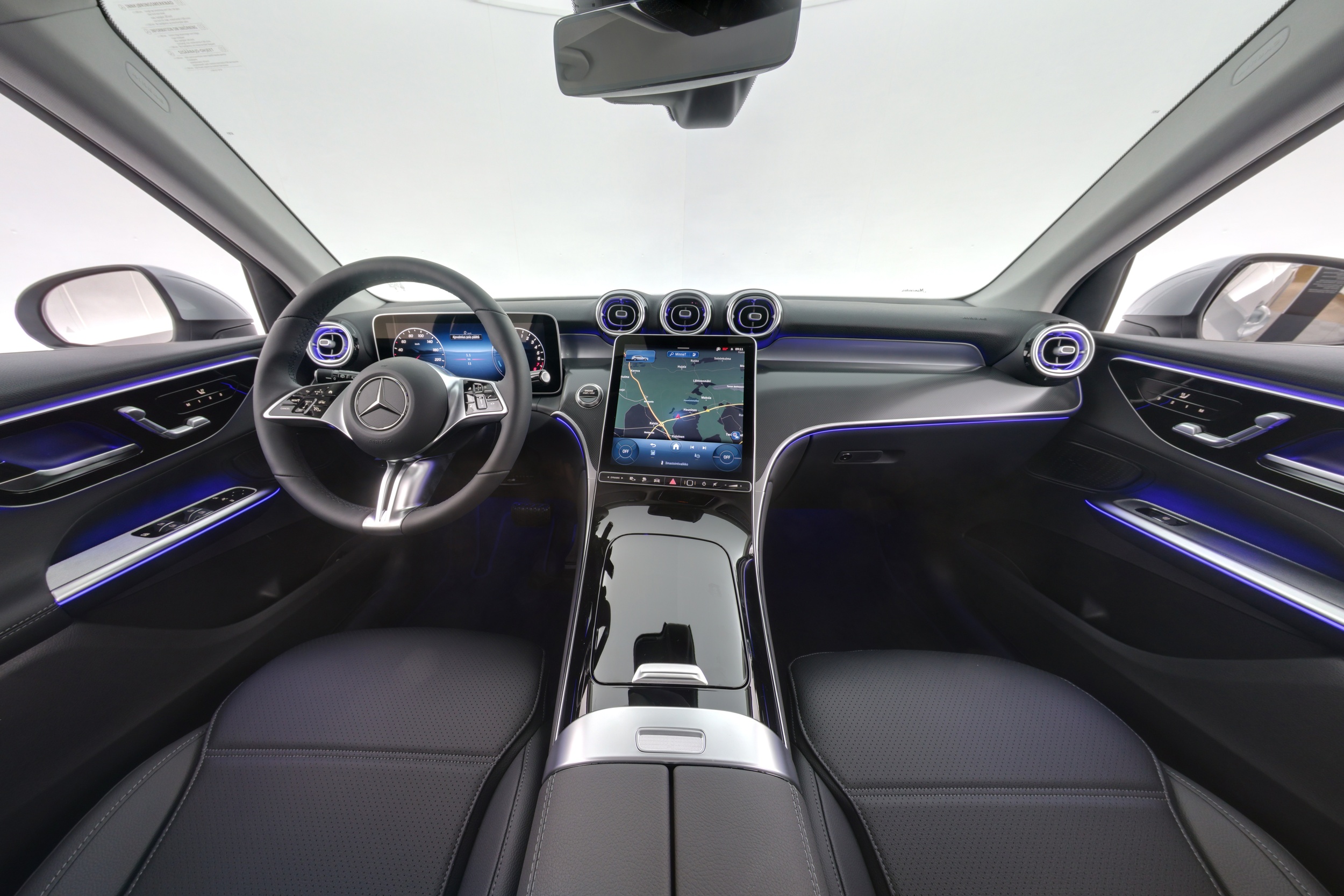 Mercedes-Benz GLC 2025