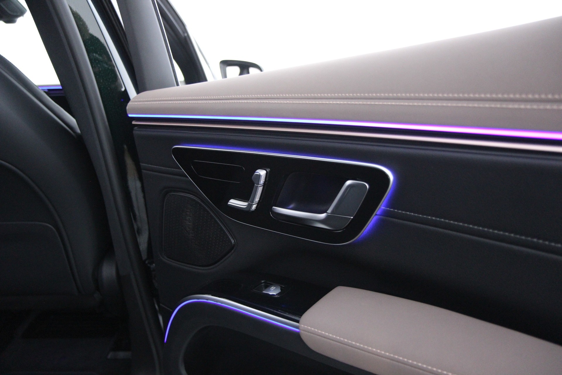 Mercedes-Benz EQS SUV 2023