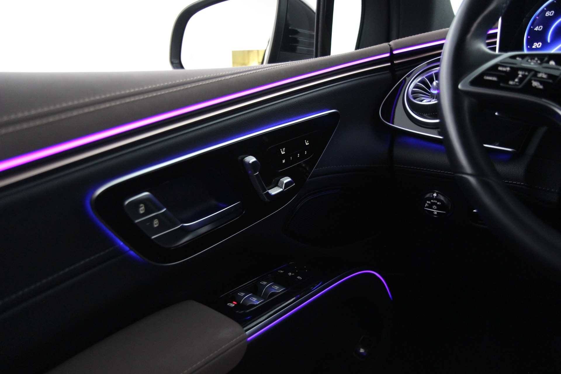 Mercedes-Benz EQS SUV 2023