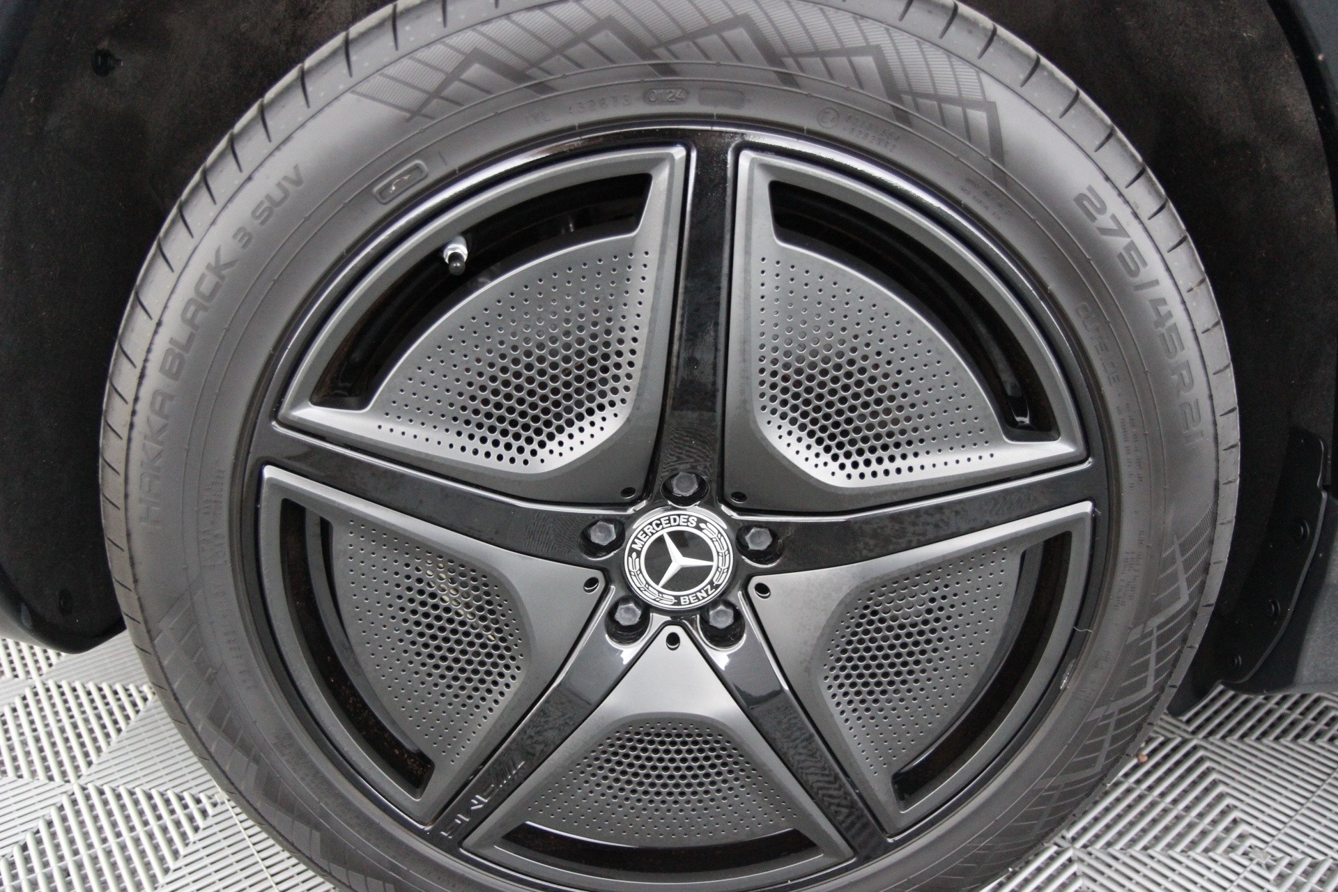 Mercedes-Benz EQS SUV 2023