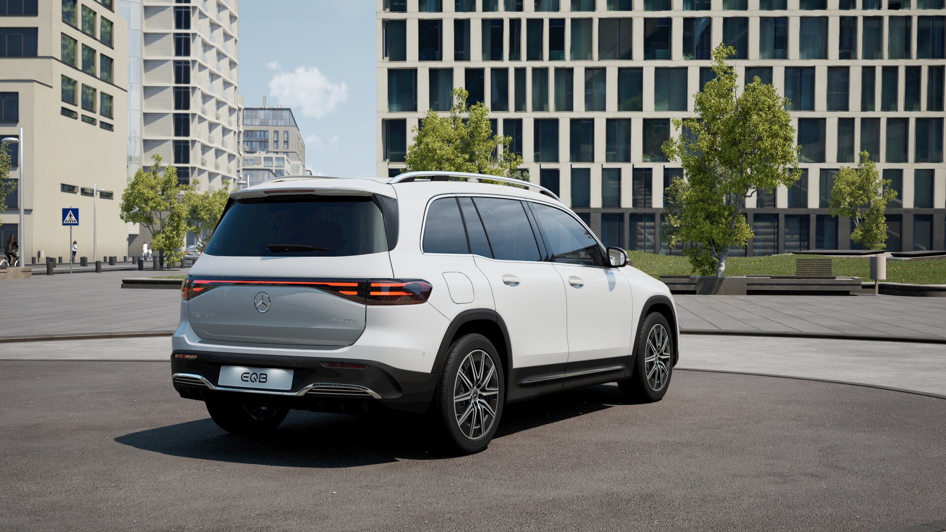 Mercedes-Benz EQB 2024