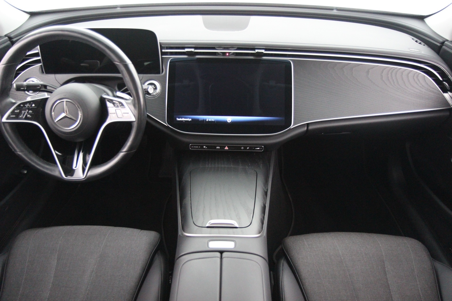 Mercedes-Benz E 2024