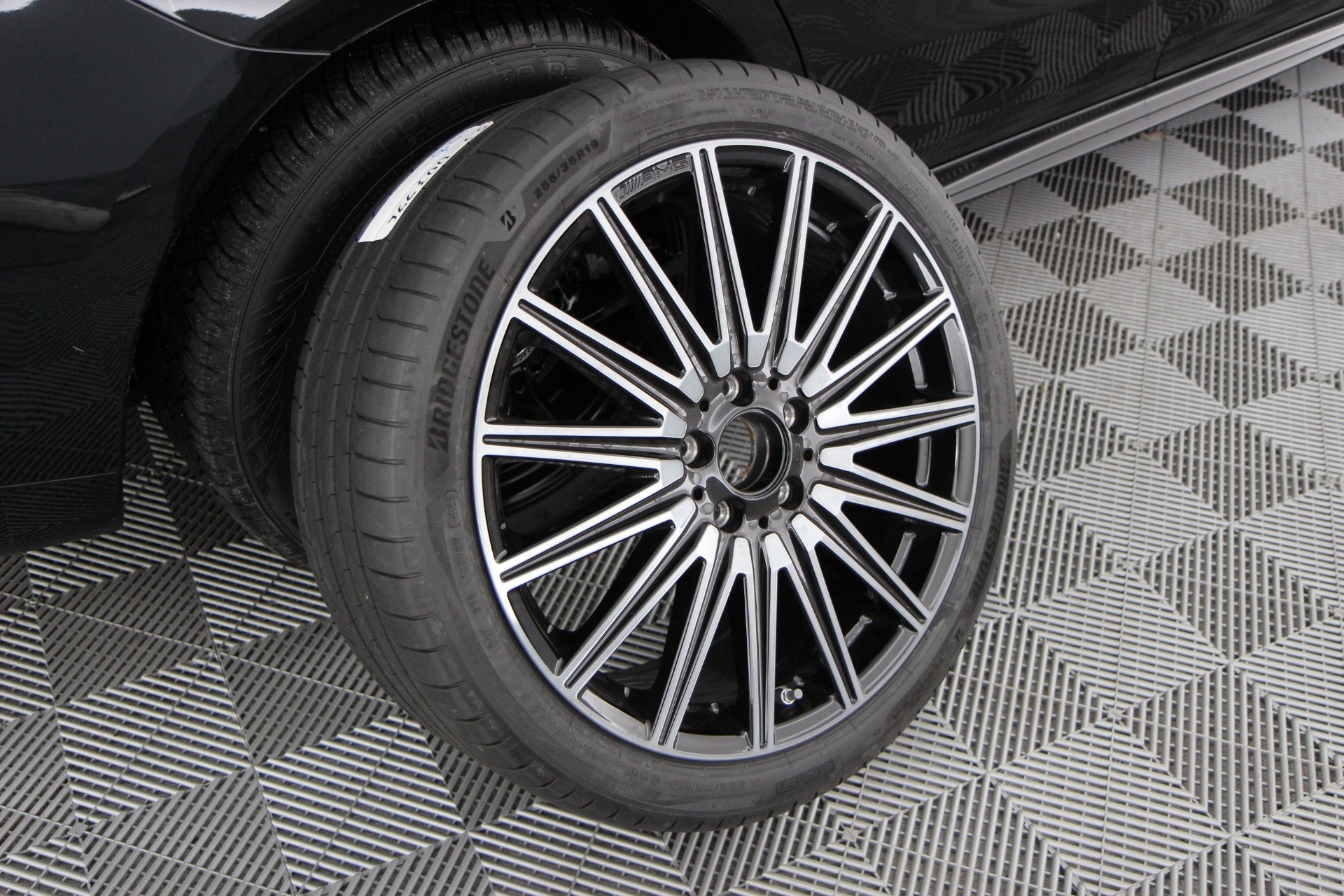 Mercedes-Benz CLA 2025