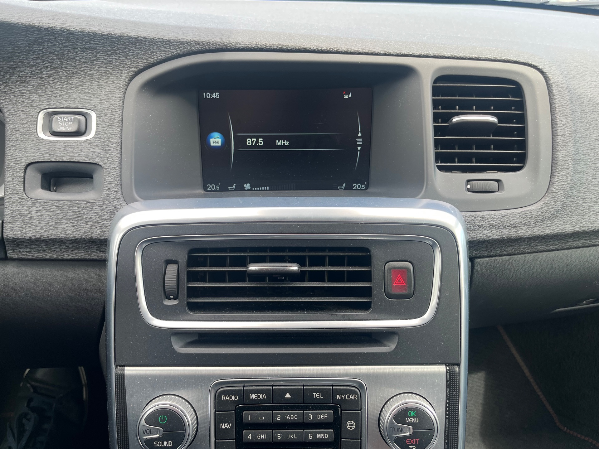 Volvo V60 2015