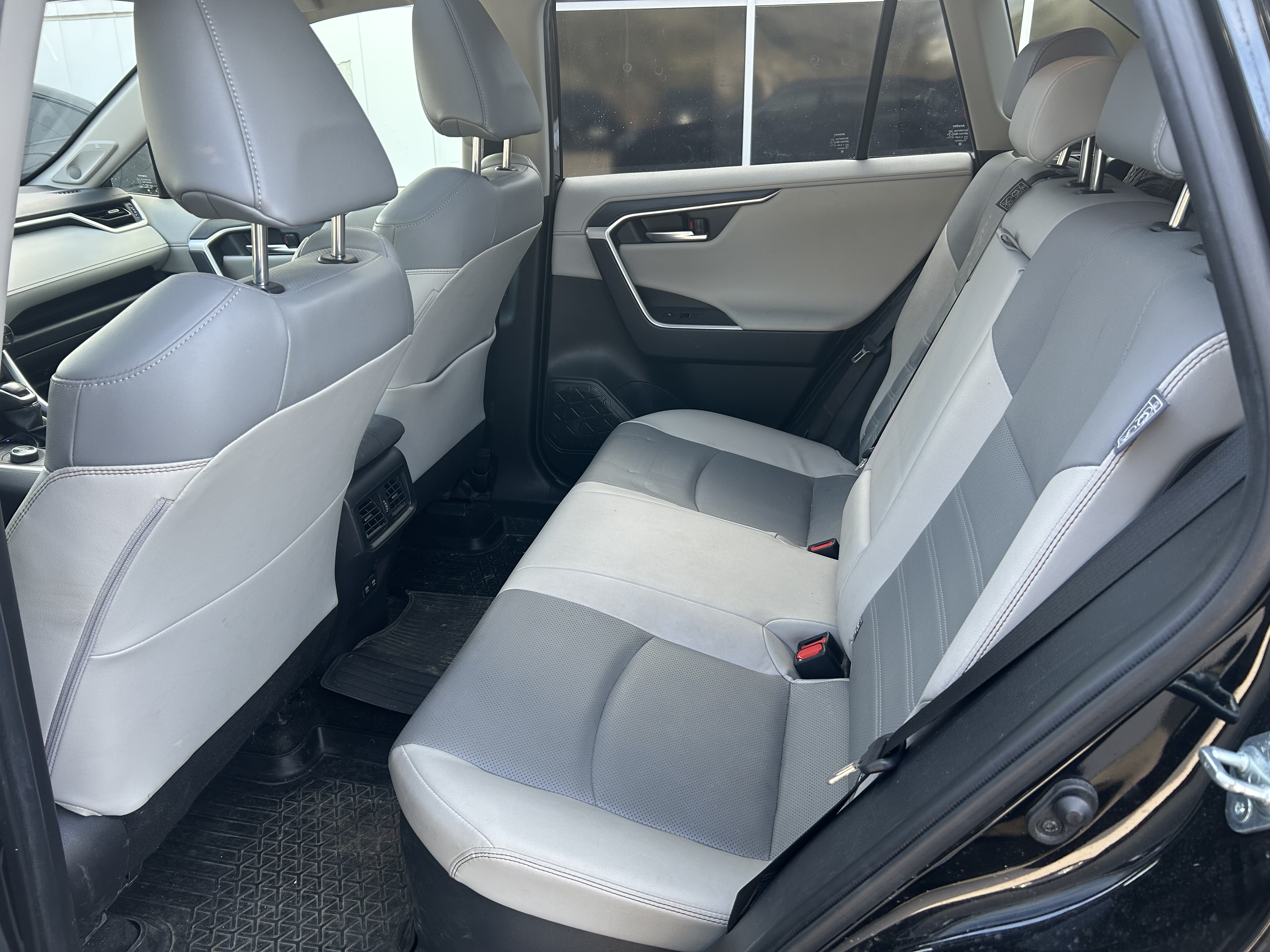 TOYOTA RAV4 2020