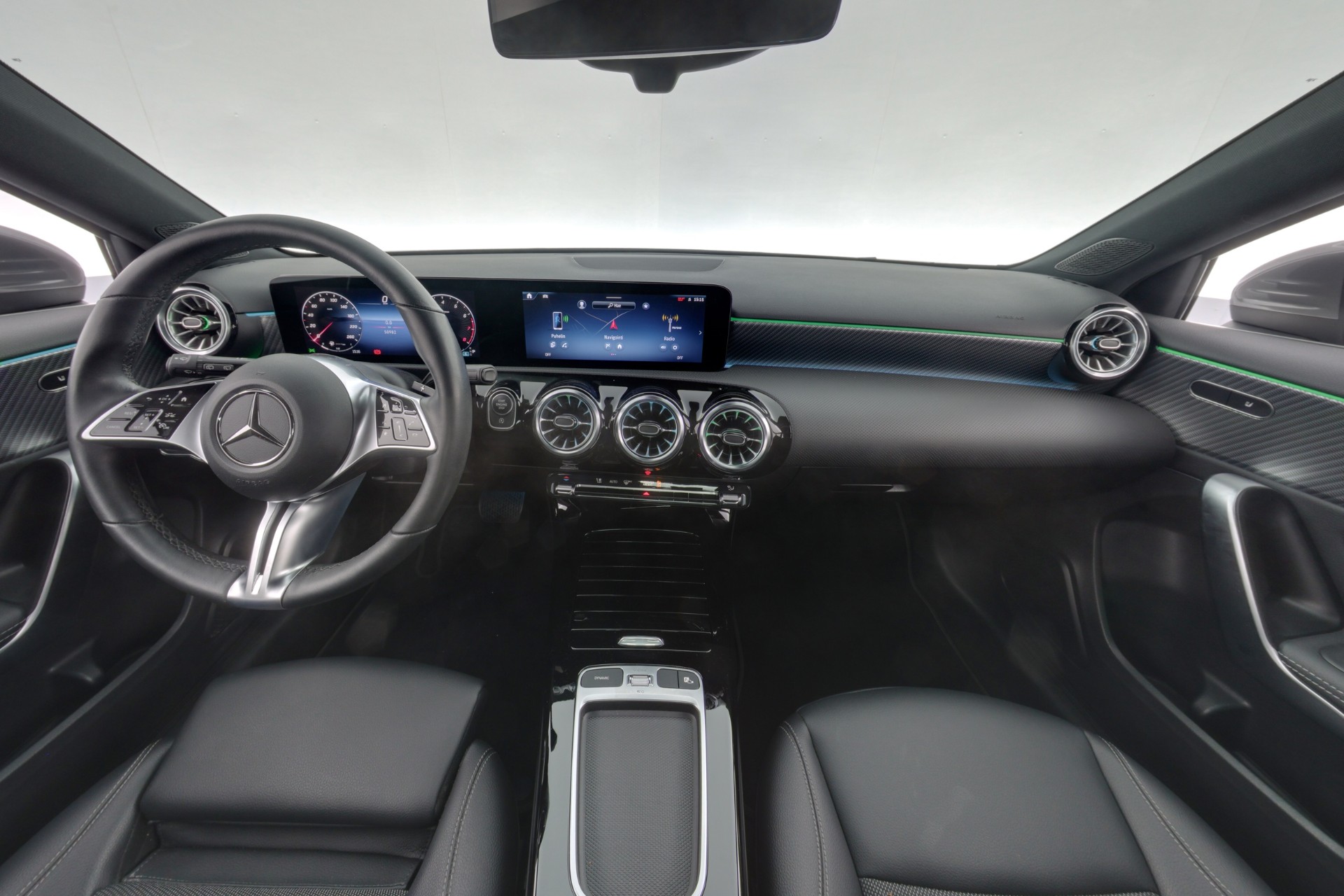 Mercedes-Benz A 2023