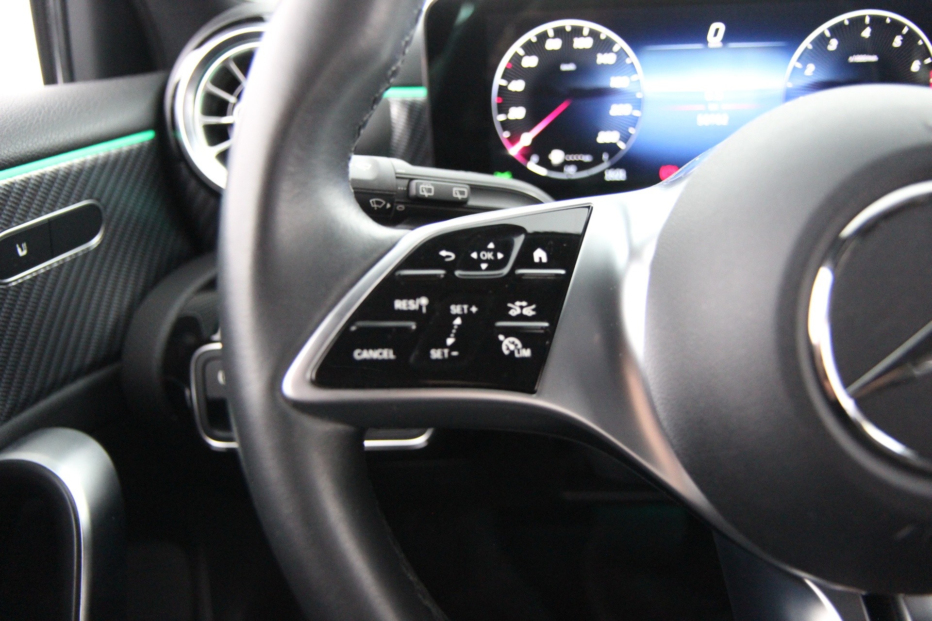 Mercedes-Benz A 2023