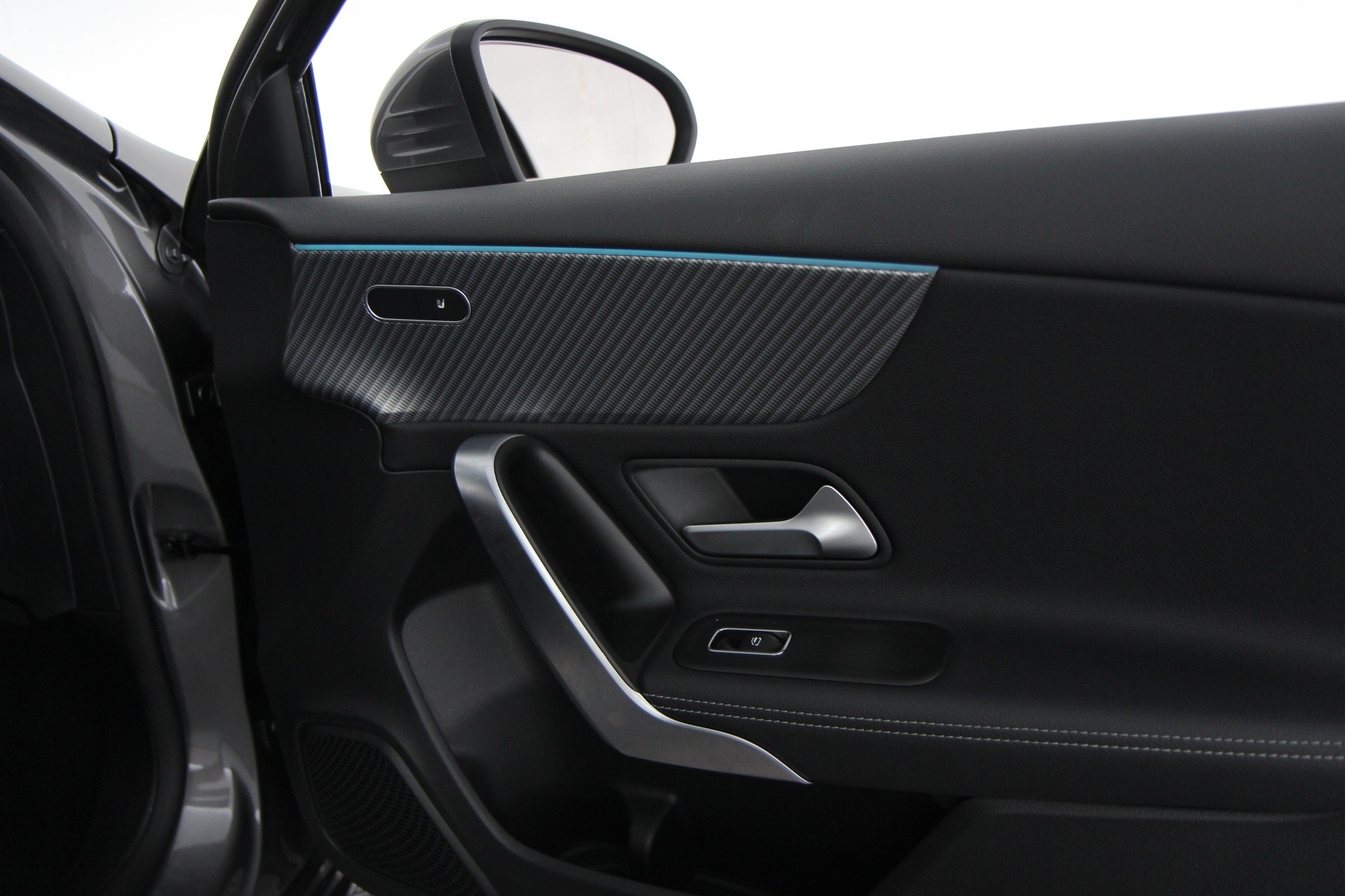 Mercedes-Benz A 2023